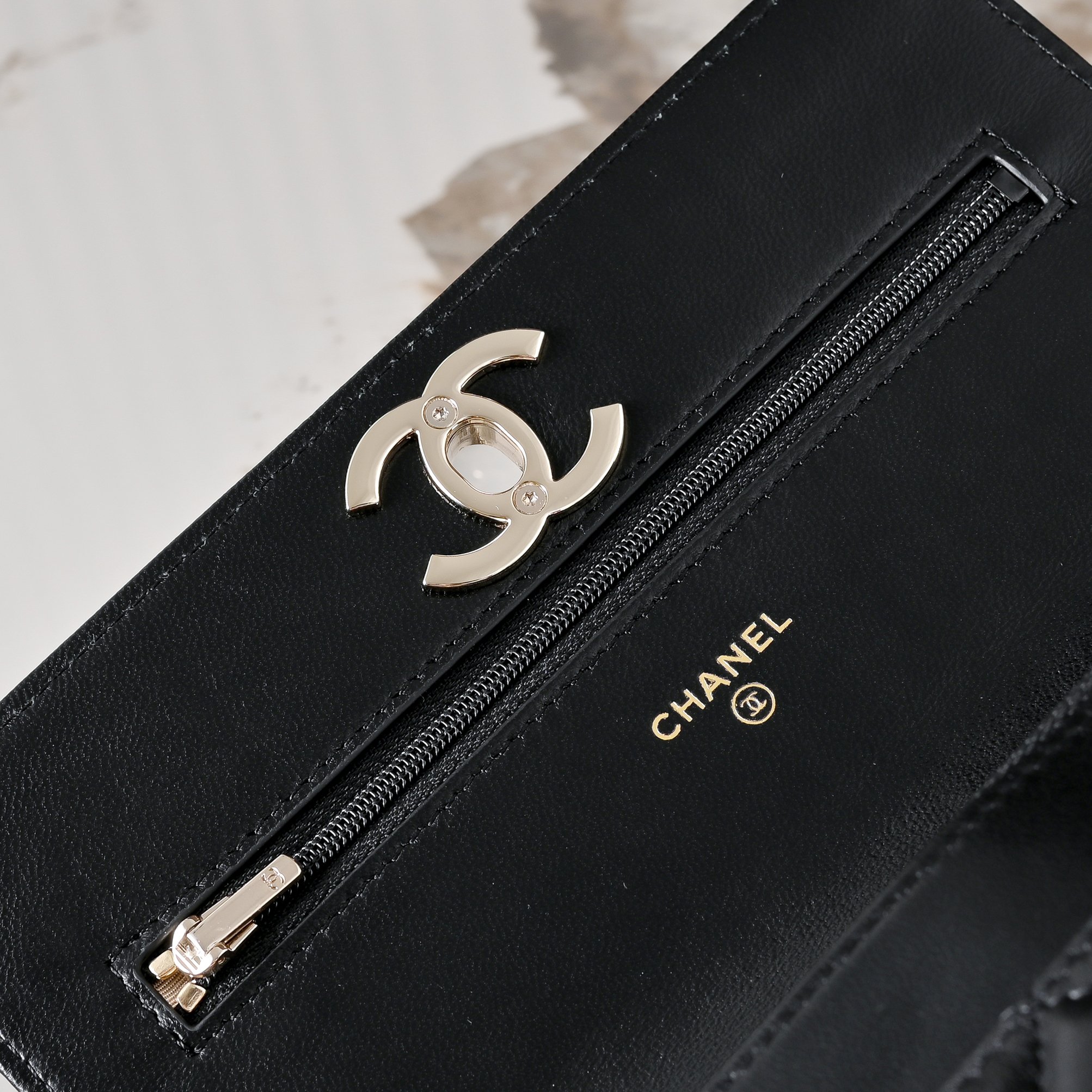 Chanel Style Leather Chain Bag style reference detail image 5 from source 776518