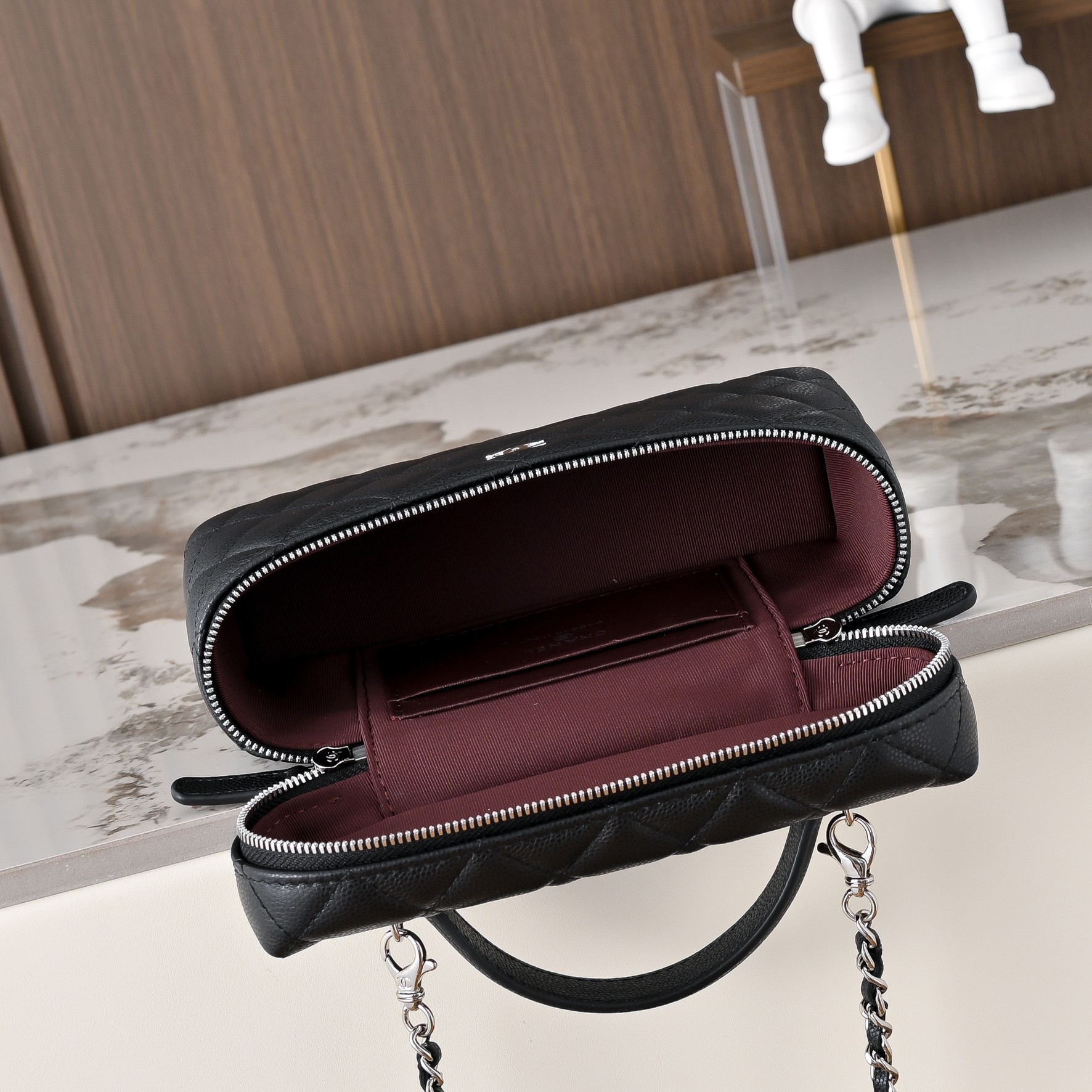 Chanel Style Black Leather Clutch Bags detail image 6 from source 776561