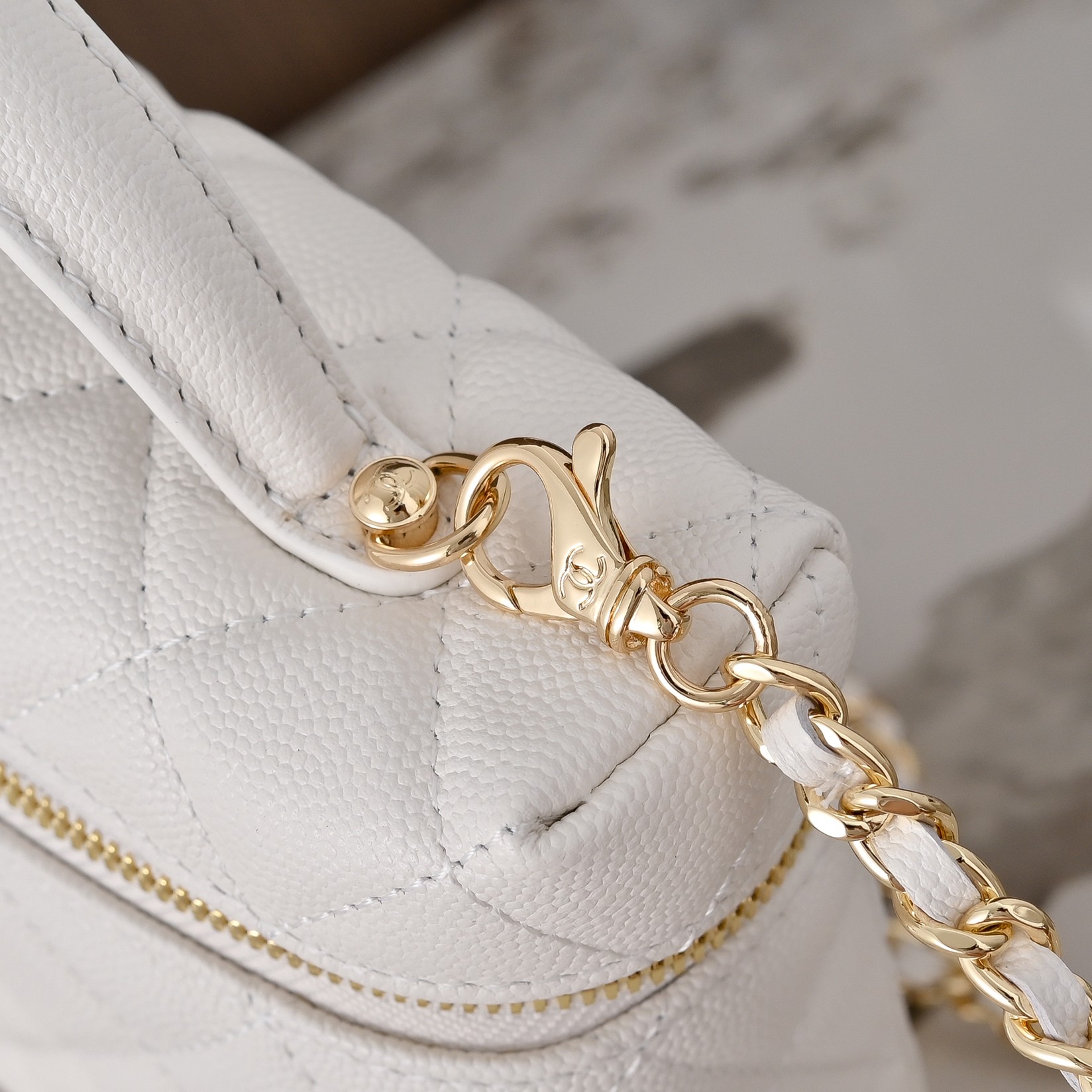 Chanel Style Leather Crossbody Bag style reference detail image 5 from source 776566