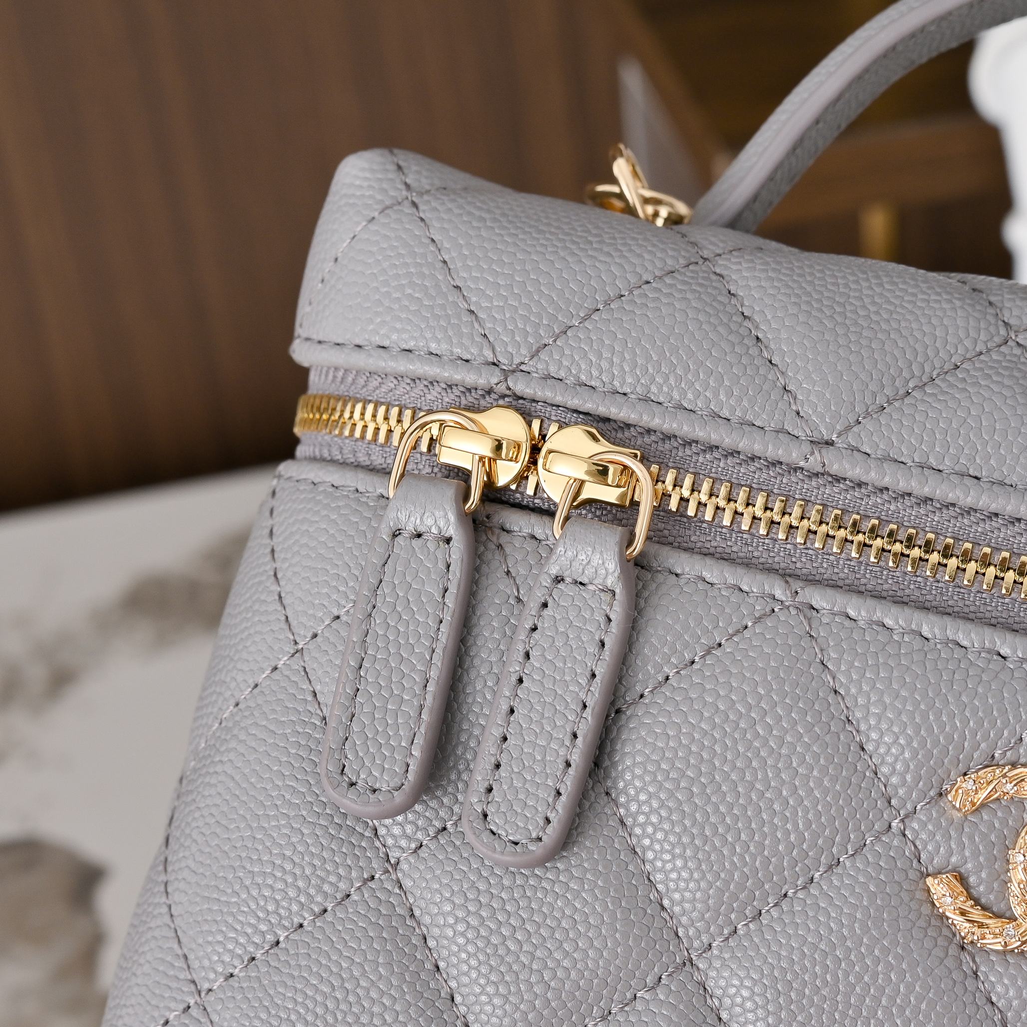 Chanel Style Leather Crossbody Bag style reference detail image 6 from source 776567