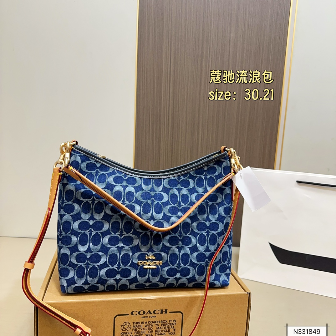 💰365 飞机盒 蔻驰coach流浪包 满满的设计感 高级的时尚单品 尺寸30×21