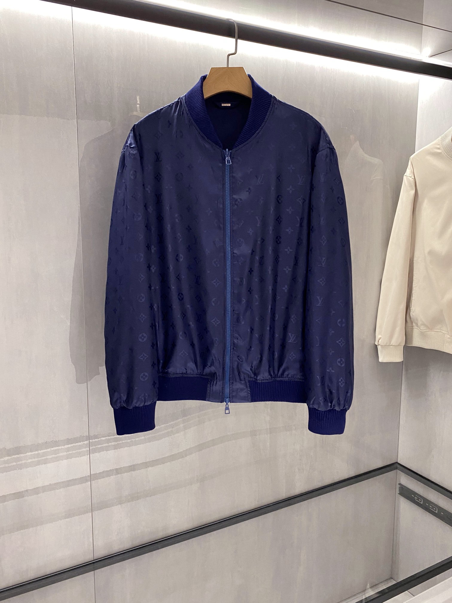 Louis Vuitton Haute Couture Designer Jacket Coat Ready-to-Wear 2