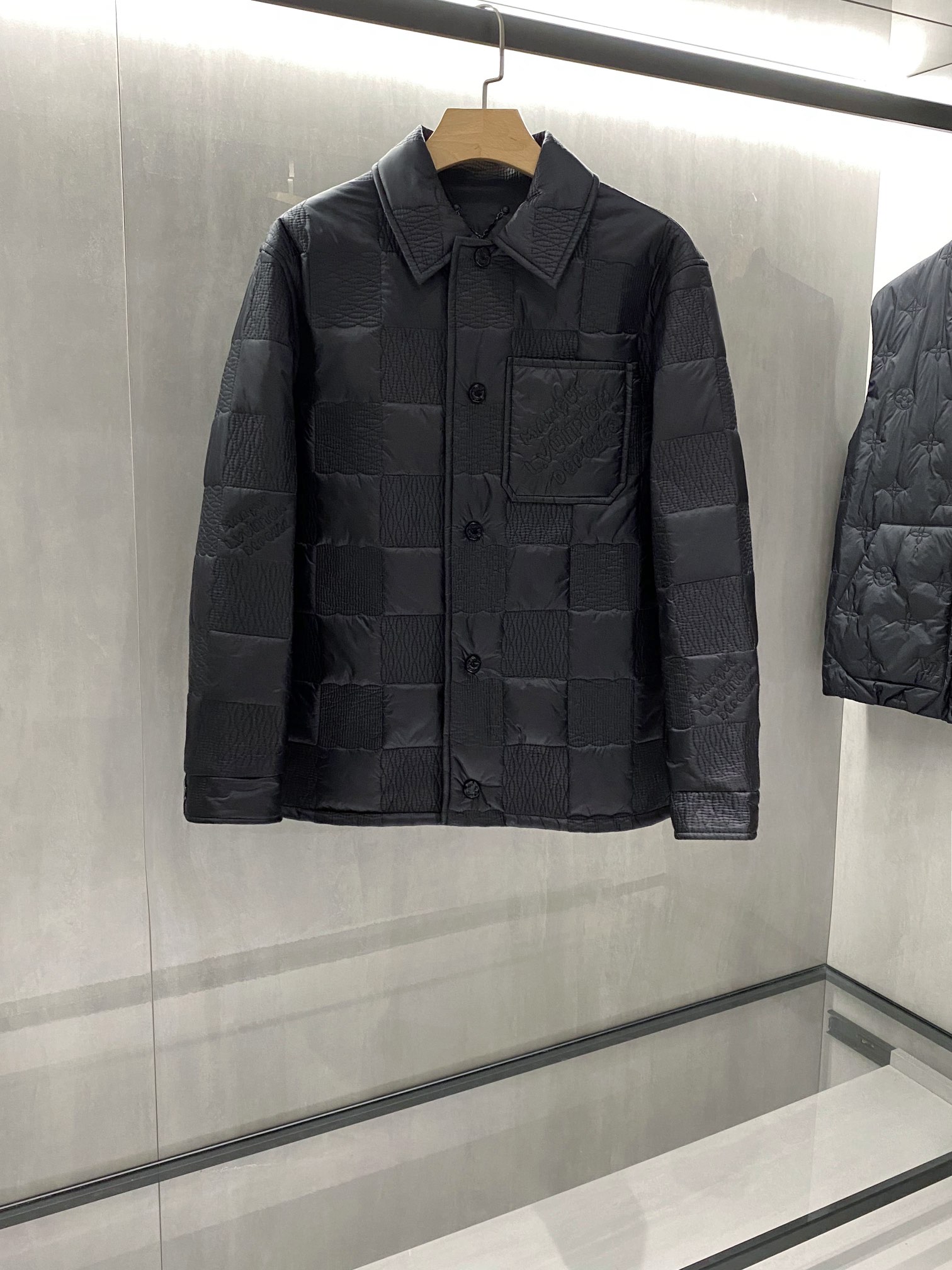 Louis Vuitton 7 Star
 Clothing Coats & Jackets Printing Cotton