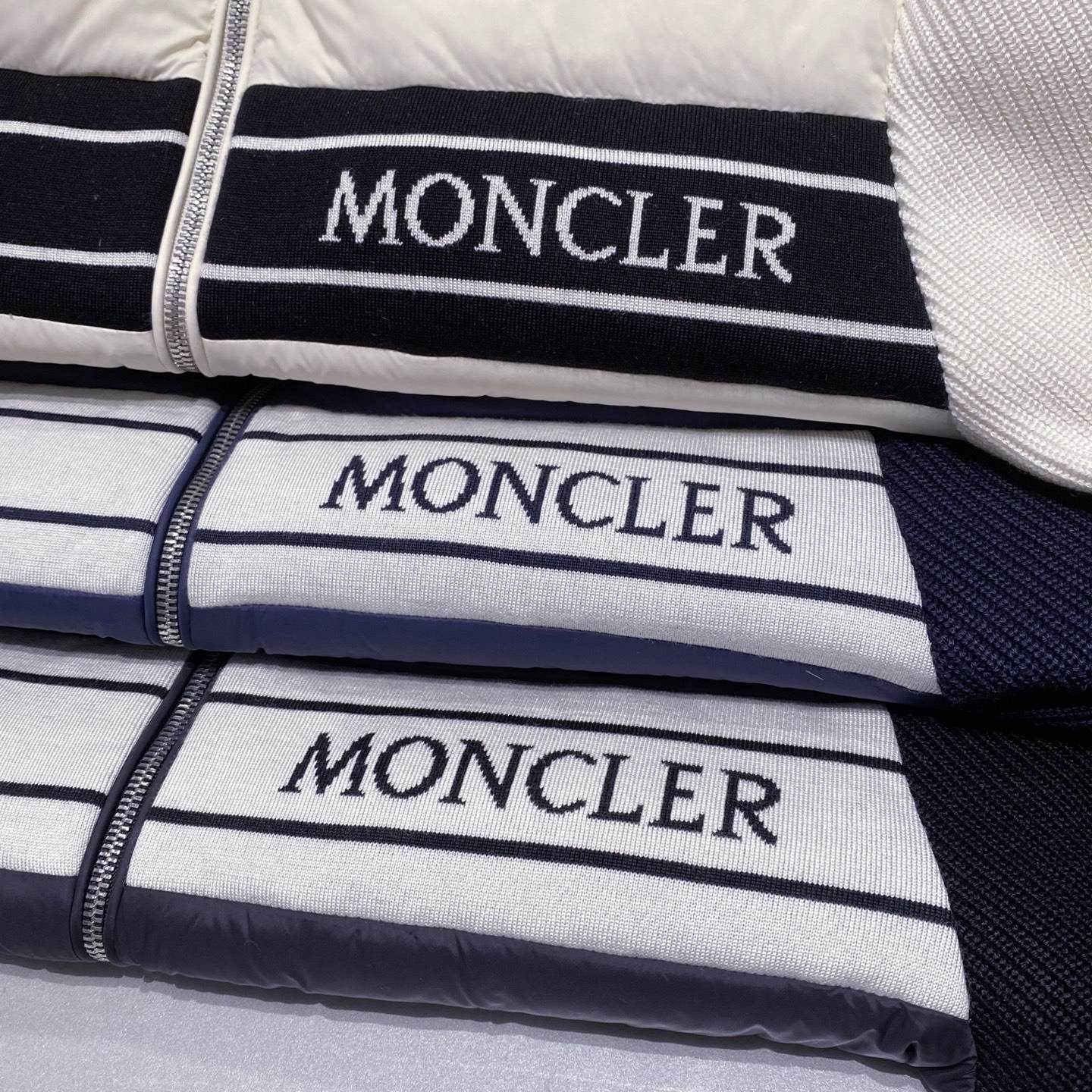 新品)Moncl*r 25ss秋冬针织袖保暖羽绒立领飞行夹克上衣，LL男款时尚休闲经典LOGO飞行夹克羽