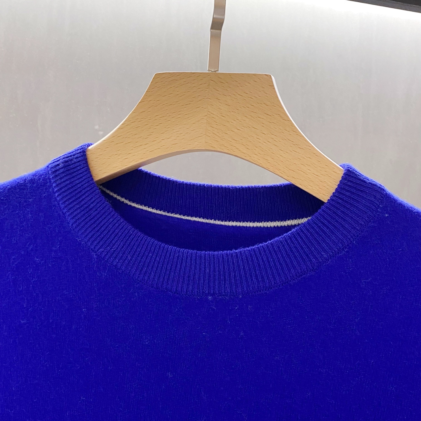 。克莱因蓝特写篇展示……