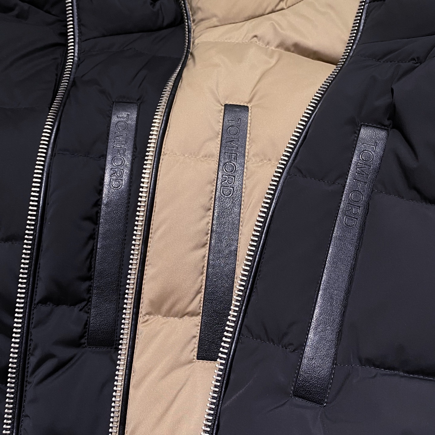 新品)Tom Ford 汤姆·福特 LL无胆直充工艺男士秋冬羽绒马甲坎肩高端重磅 当季新款出了名的贵！贵