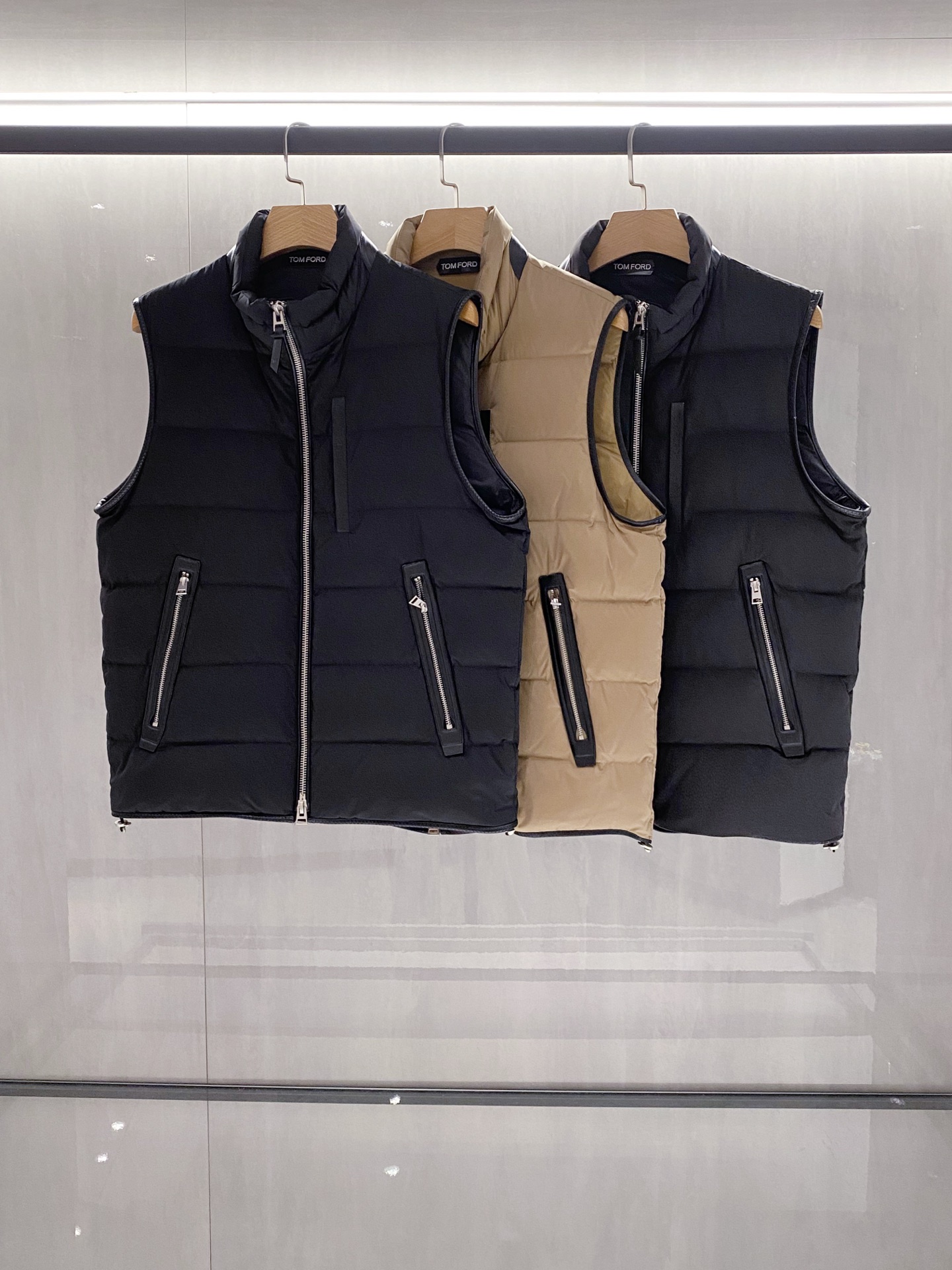 新品)Tom Ford 汤姆·福特 LL无胆直充工艺男士秋冬羽绒马甲坎肩高端重磅 当季新款出了名的贵！贵