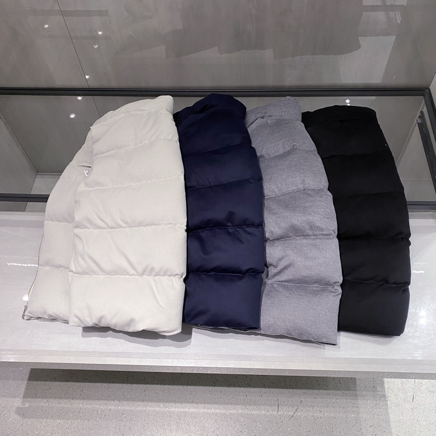 (新品)PA男士高端时装款商务休闲羊毛绒羽绒马甲，台湾易比贸易商行货，25年F/W秋冬新品，意大利原厂出