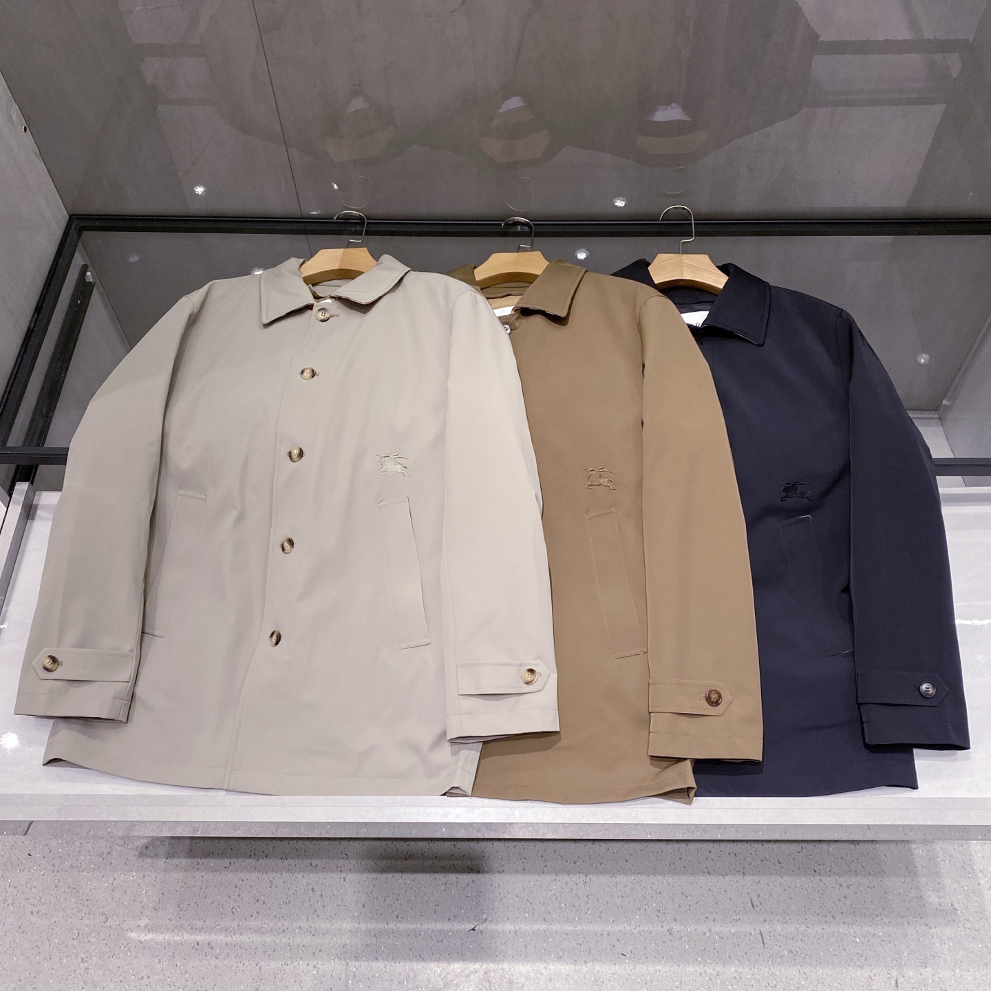 新品)BUR25FW秋冬新款男士行政商务休闲可拆卸内胆羽绒服外套，LL洋行渠道货，纯正血统品质，高端成衣