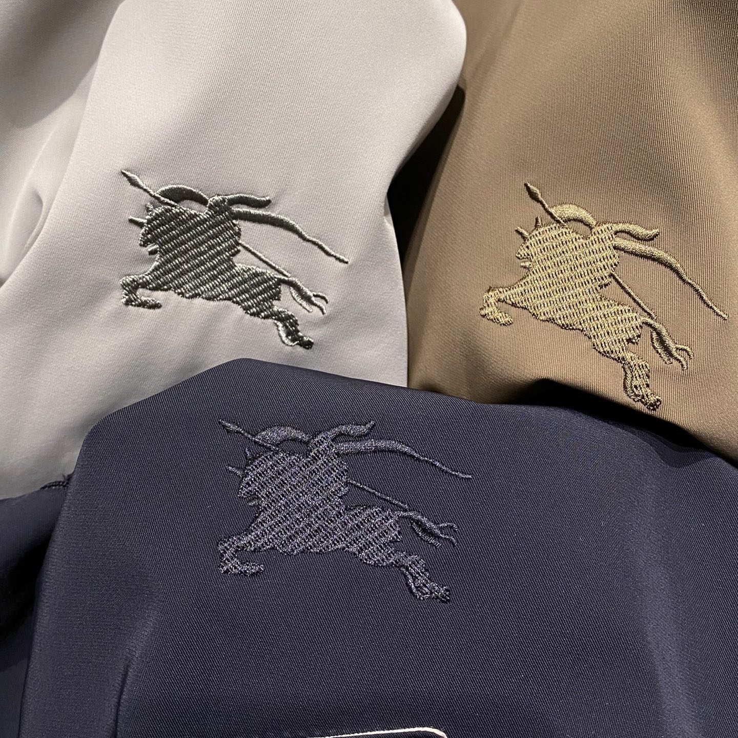 新品)BUR25FW秋冬新款男士行政商务休闲可拆卸内胆羽绒服外套，LL洋行渠道货，纯正血统品质，高端成衣