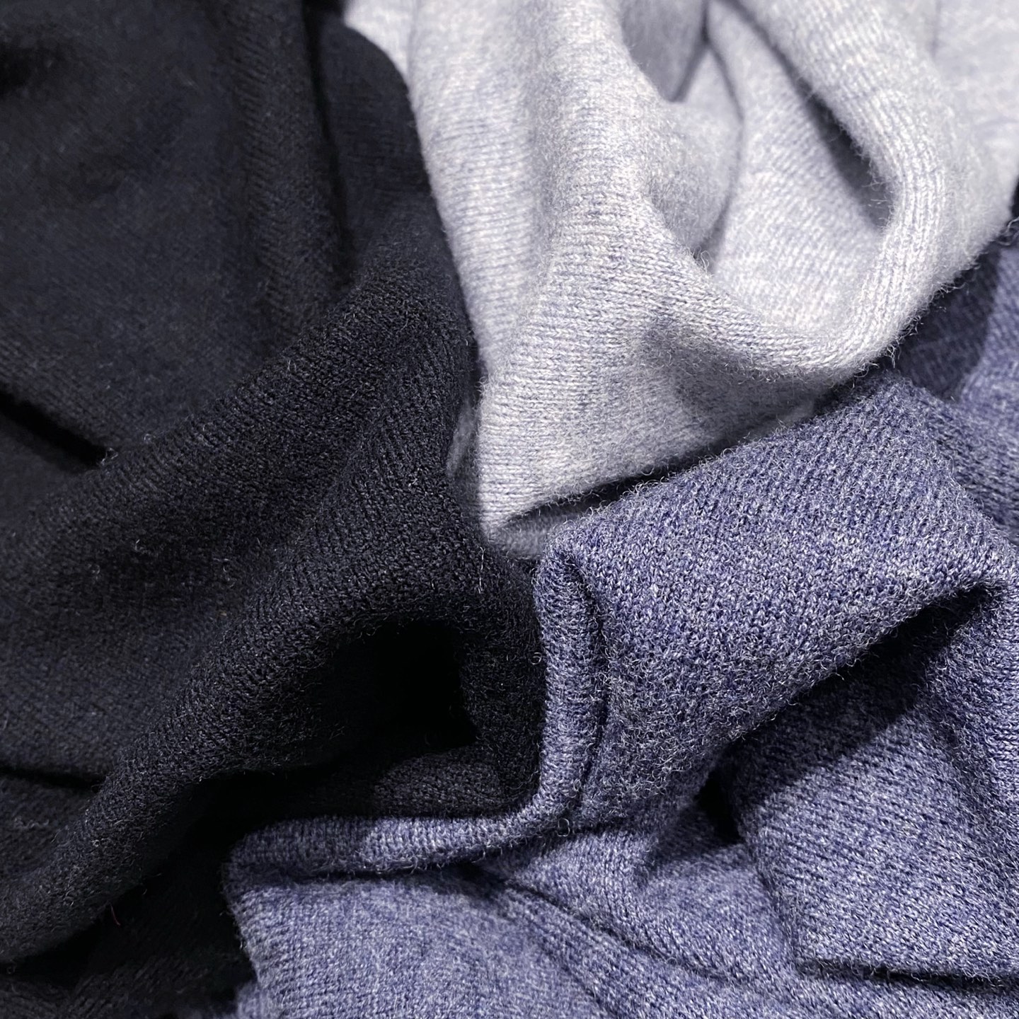 Men's Wool Cashmere Blend Knit Polo Shirt with Embroidered Logo 6 i1759589800729 5512 0 6