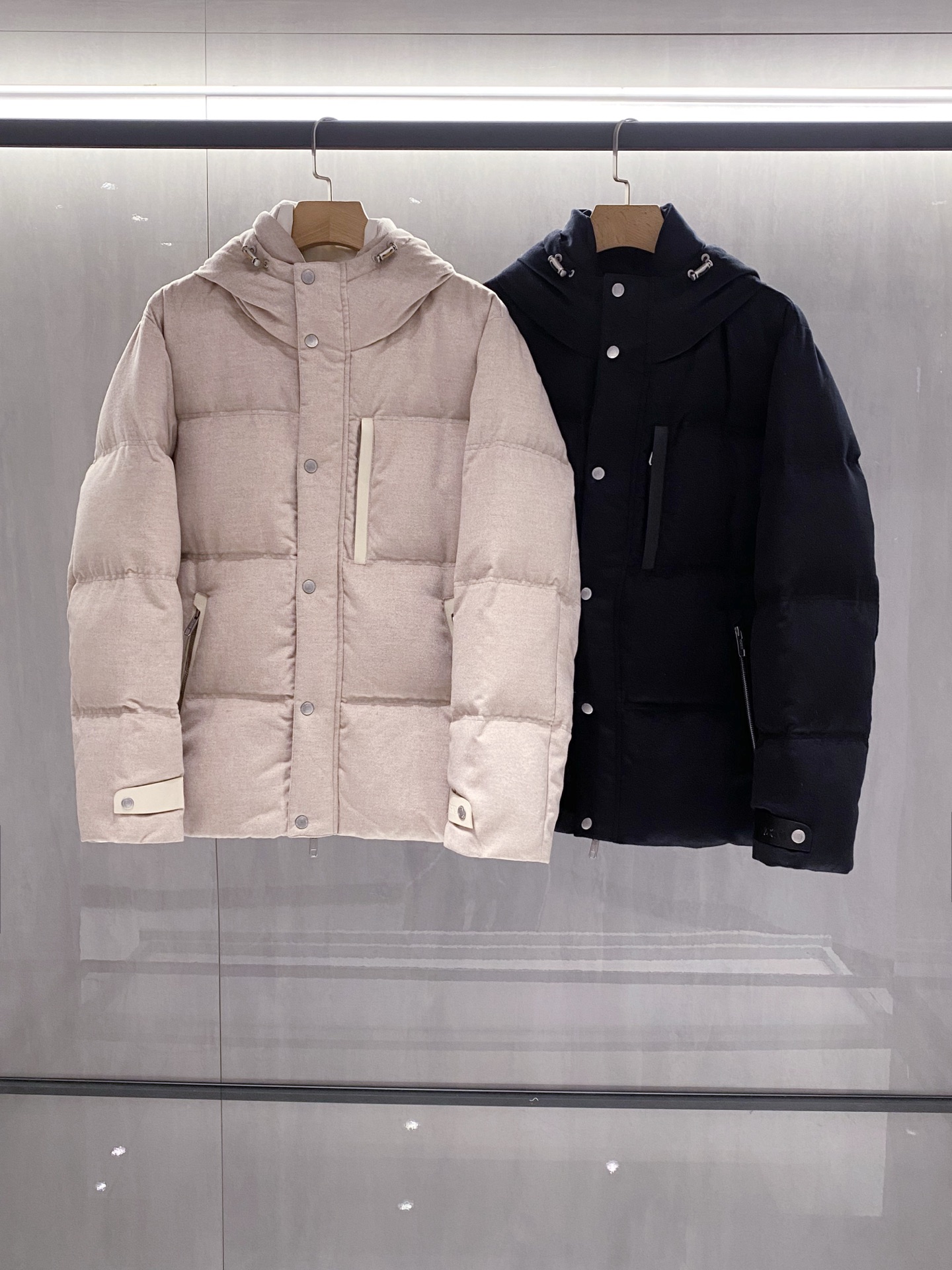 新品)Zegna/杰尼亚 羊毛连帽羽绒服保暖雪地防寒羽绒外套FW2025新款羊毛绒羽绒服，叠层尼龙羽绒，