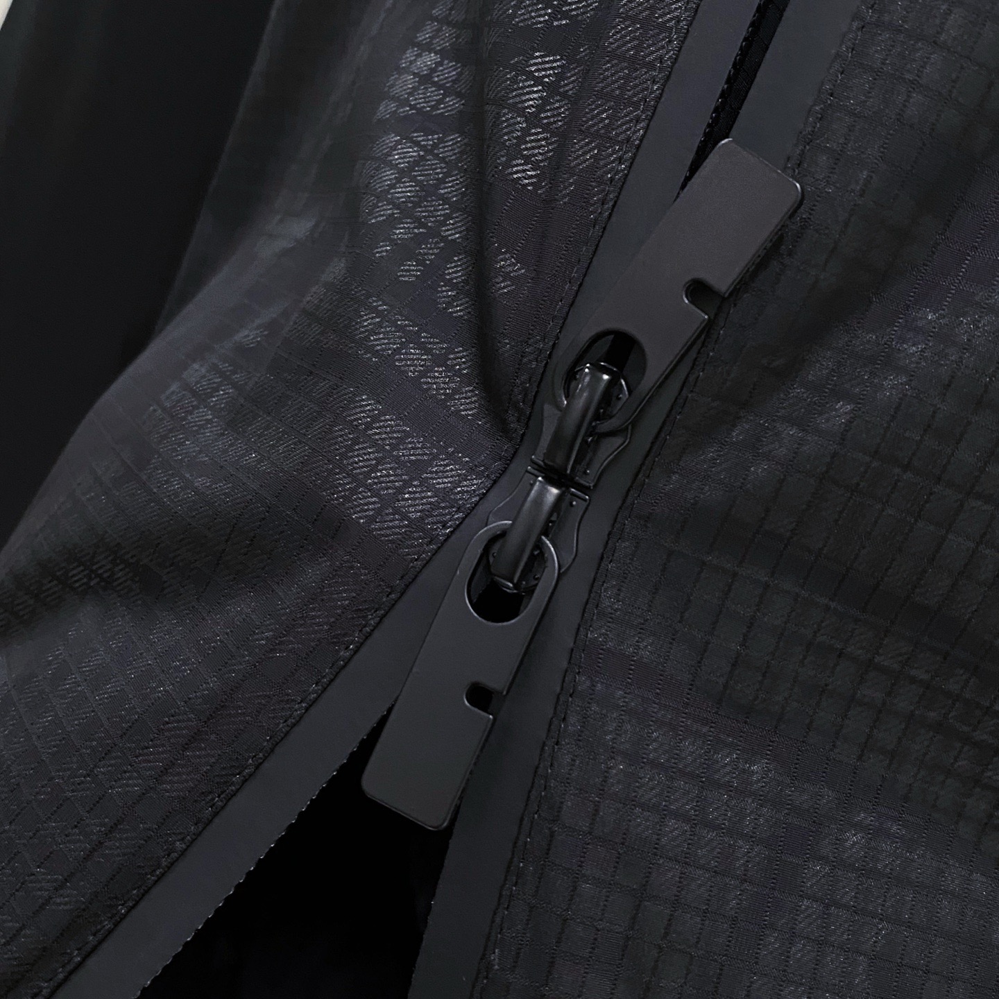 。 黑色特写篇展示！！！