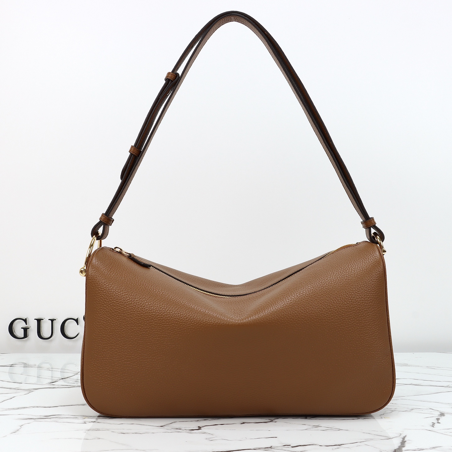 Se acerca un nuevo modelo🔥Número de modelo: 862530 cuero marrón, tamaño: ancho 38 × alto 20 × profundidad 15 cm.
