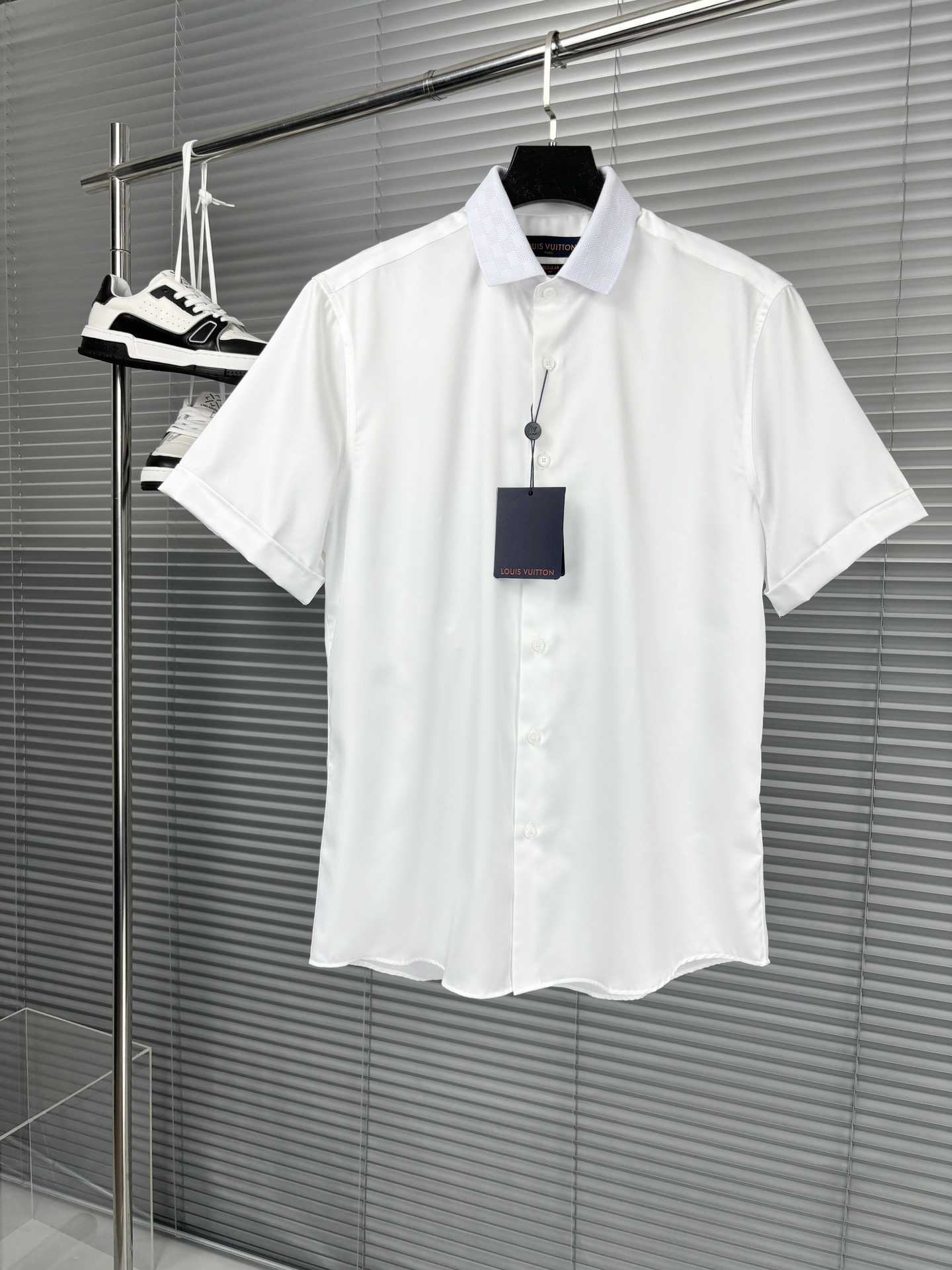 Louis Vuitton Replicas
 Clothing Shirts & Blouses Splicing Men Cotton Casual