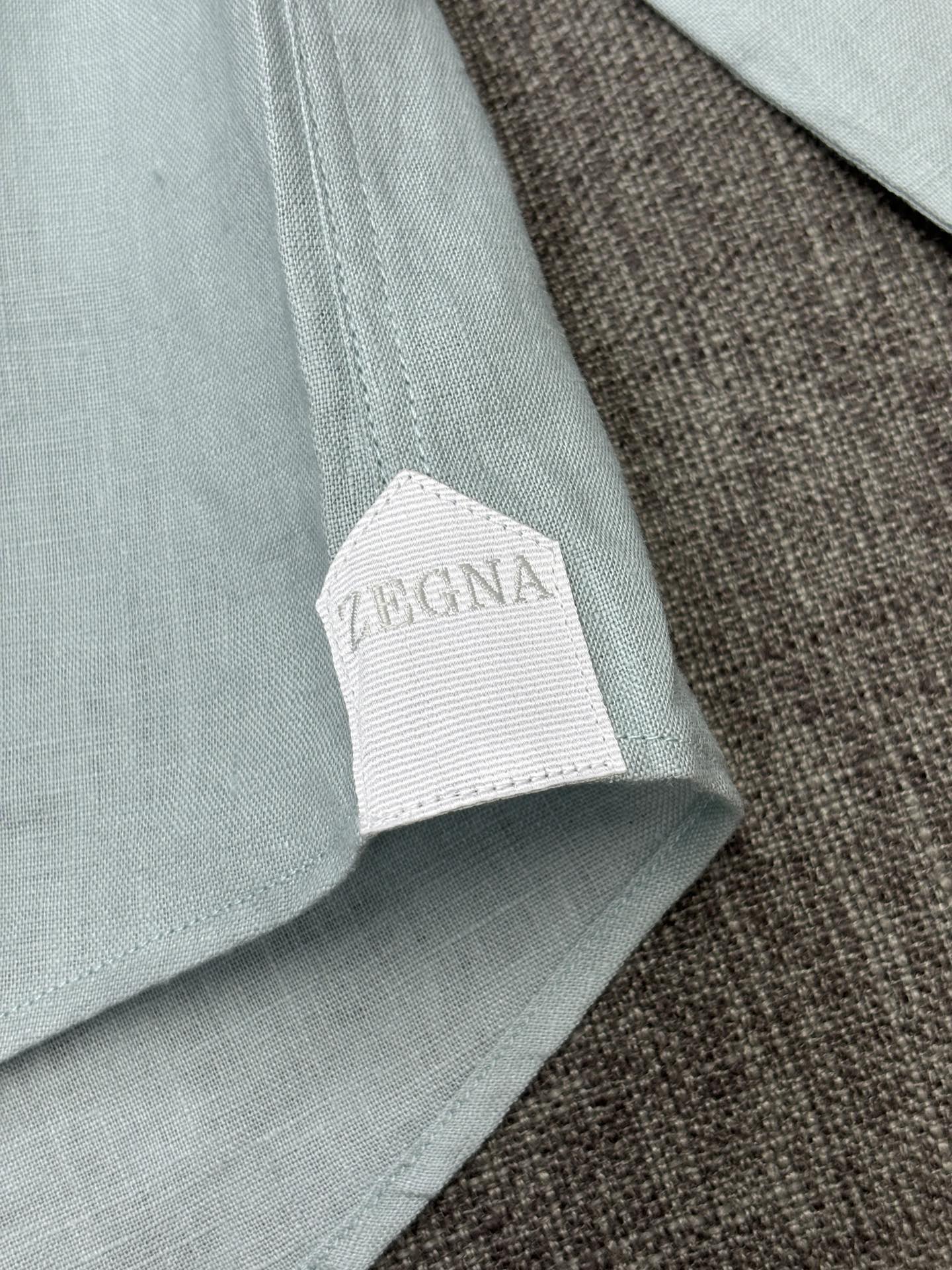 2026杰尼亚官网款最全亚麻9色衬衫老钱高奢绅士亚麻面料。男士长袖衬衫设计上沿袭了一贯滴现代极简主义基调