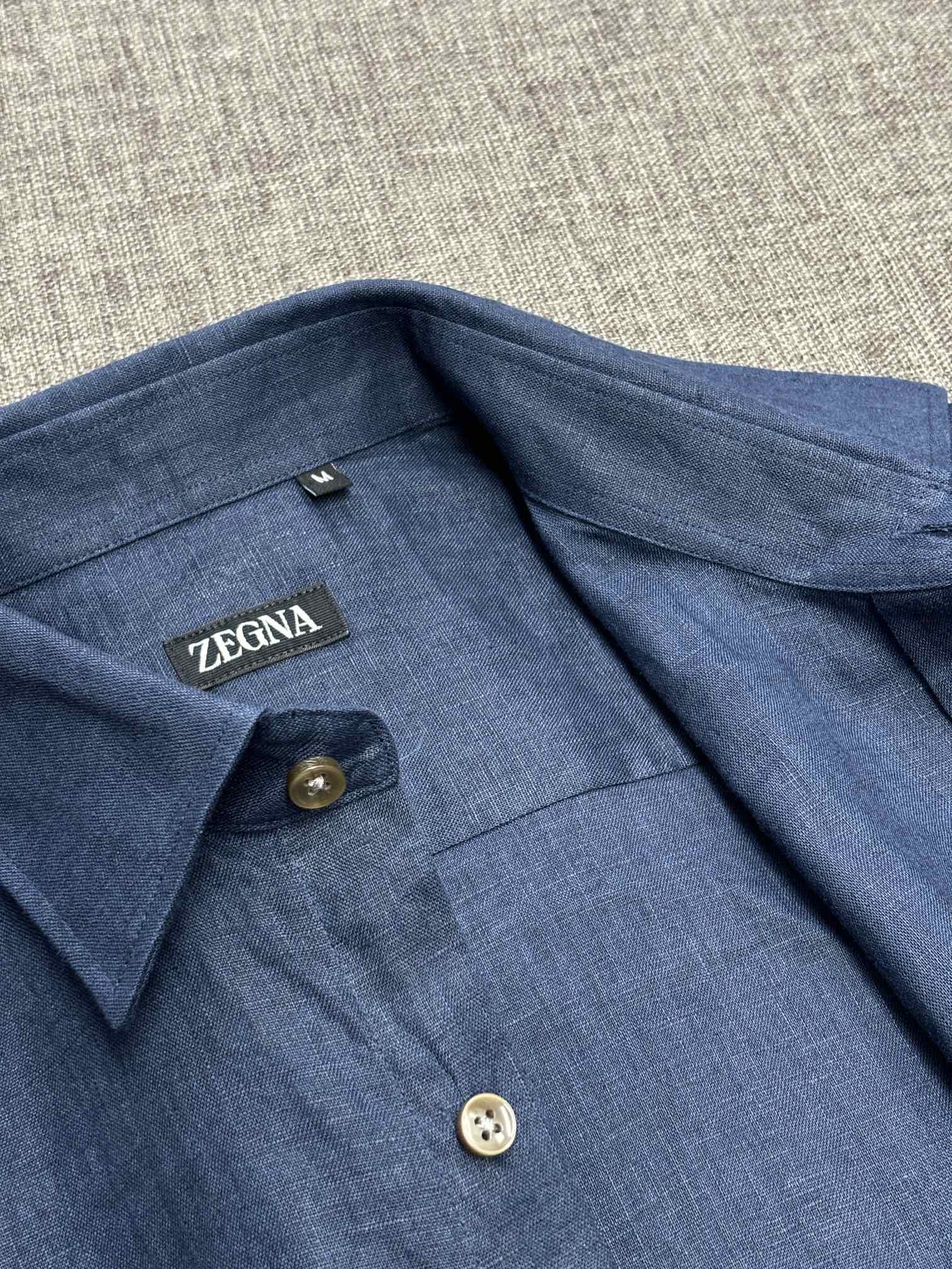 2026杰尼亚官网款最全亚麻9色衬衫老钱高奢绅士亚麻面料。男士长袖衬衫设计上沿袭了一贯滴现代极简主义基调