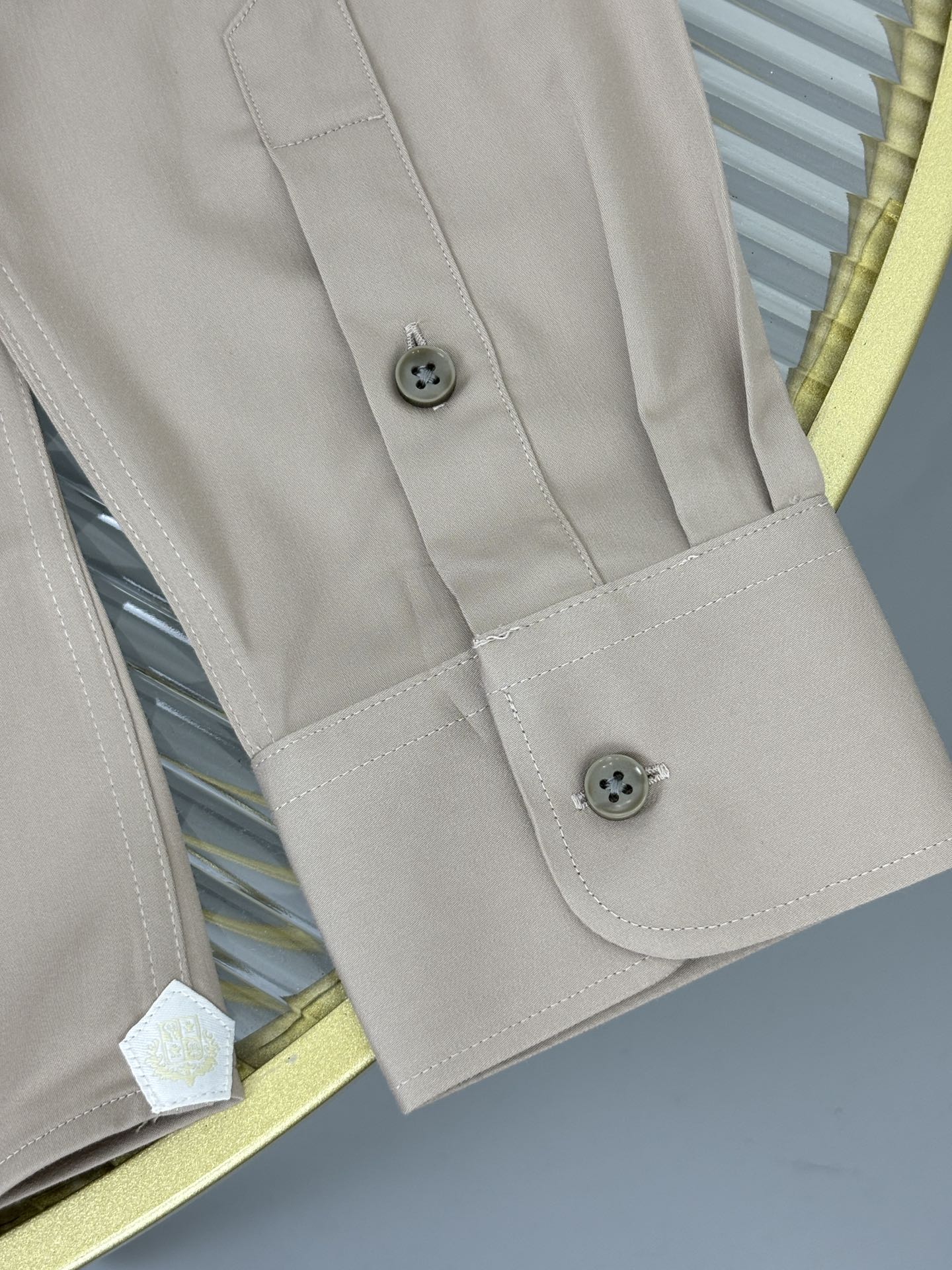 强势推出，一直的销冠，lP🆕诺悠翩雅“国王的礼物”系列来了！追求卓越高品质者首推珍藏级进口桑蚕丝混纺面料