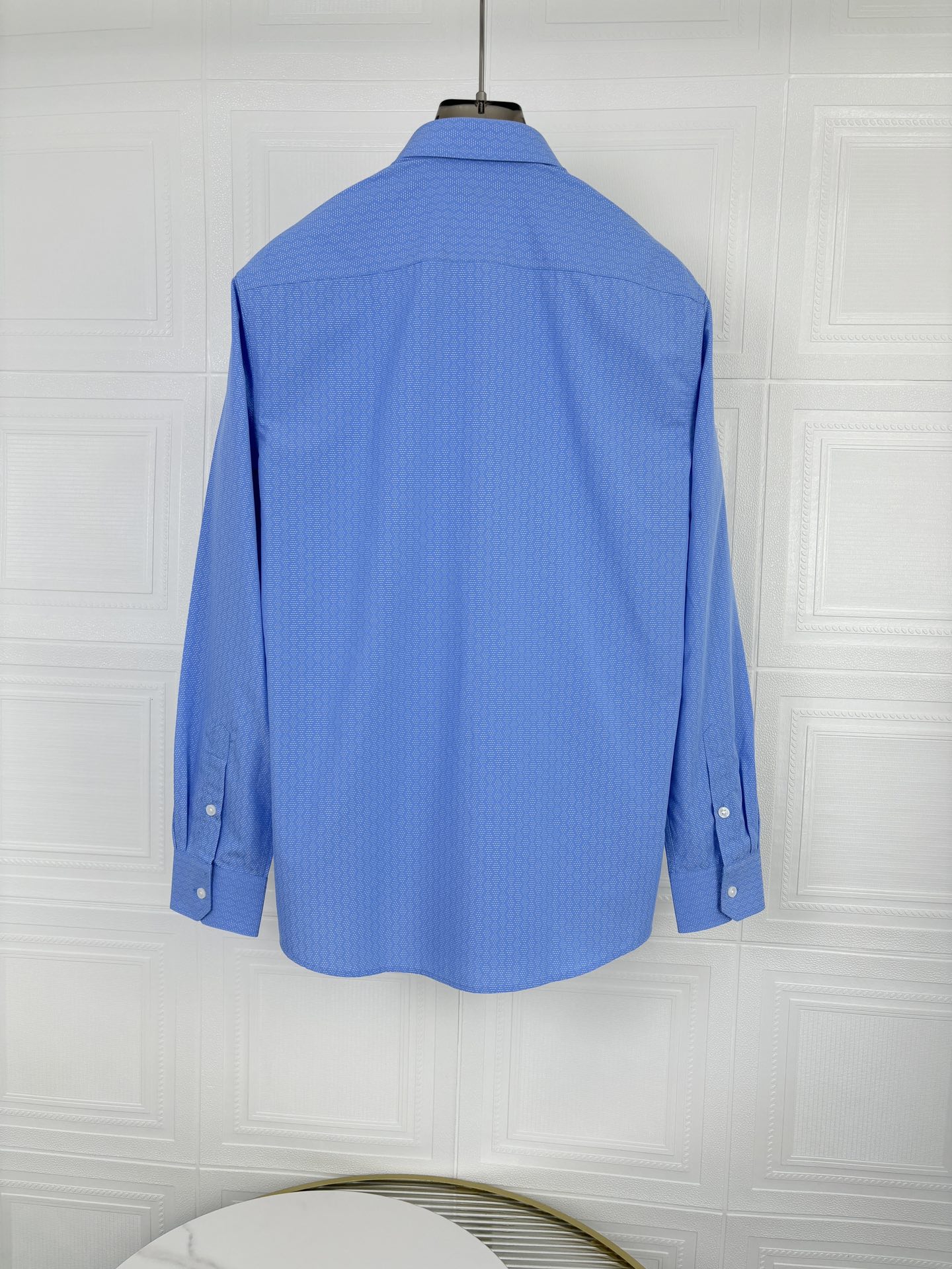 lP🆕诺悠翩雅  经典系列来了！追求卓越高品质者首推珍藏级色织羊毛混纺面料长袖衬衫，色织图案属于颜值满分