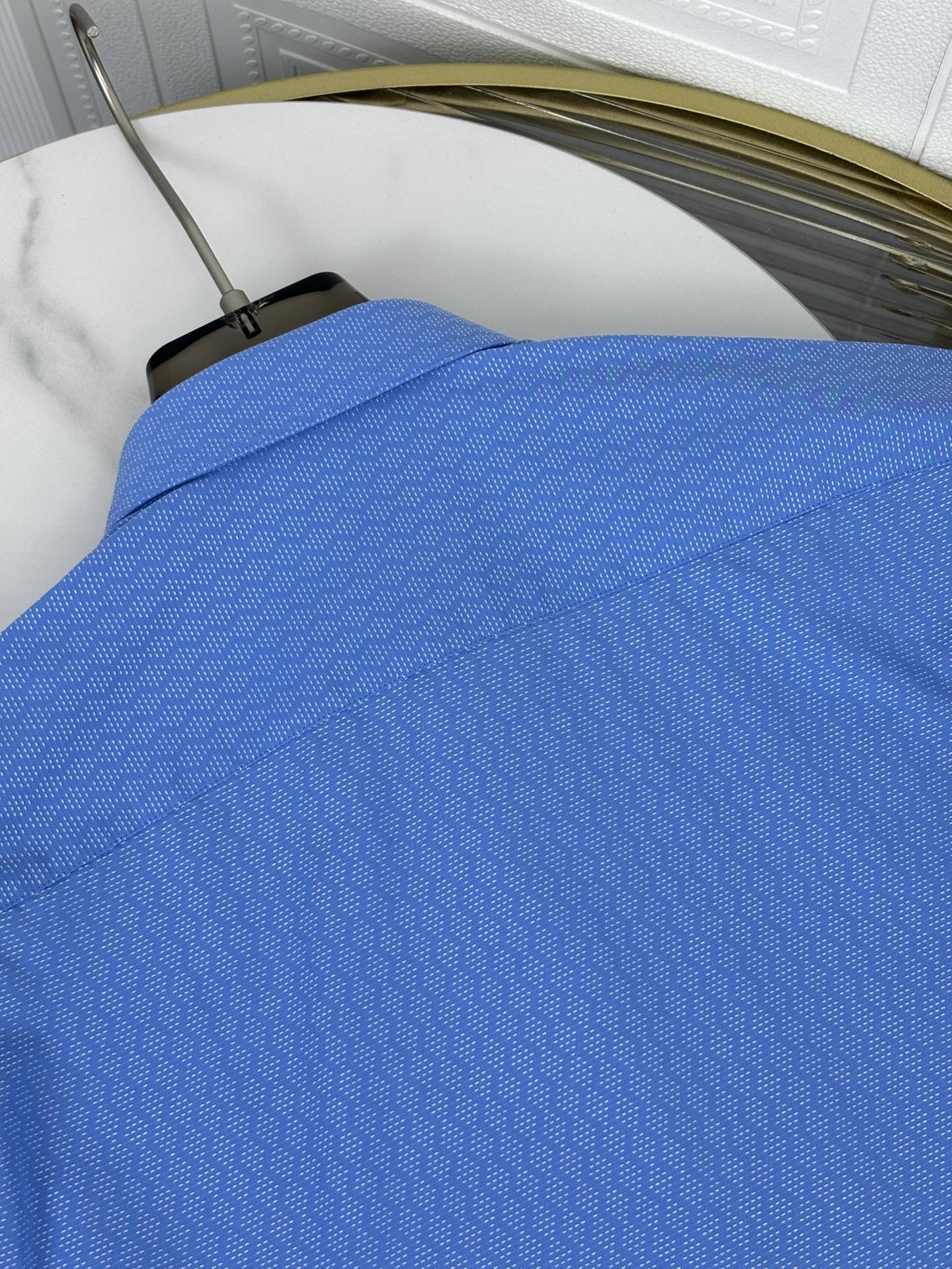 lP🆕诺悠翩雅  经典系列来了！追求卓越高品质者首推珍藏级色织羊毛混纺面料长袖衬衫，色织图案属于颜值满分