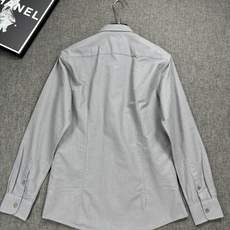 【客供定制定染加厚磨毛质感加厚冬季衬衫】Loro Piana,老钱风,秋冬推出商务系列,溢达纺织有限公司的面料,非常高级 【客供定制定染加厚磨毛质感加厚冬季衬衫】Loro Piana,老钱风,秋冬推出商务系列,溢达纺织有限公司的面料,非常高级