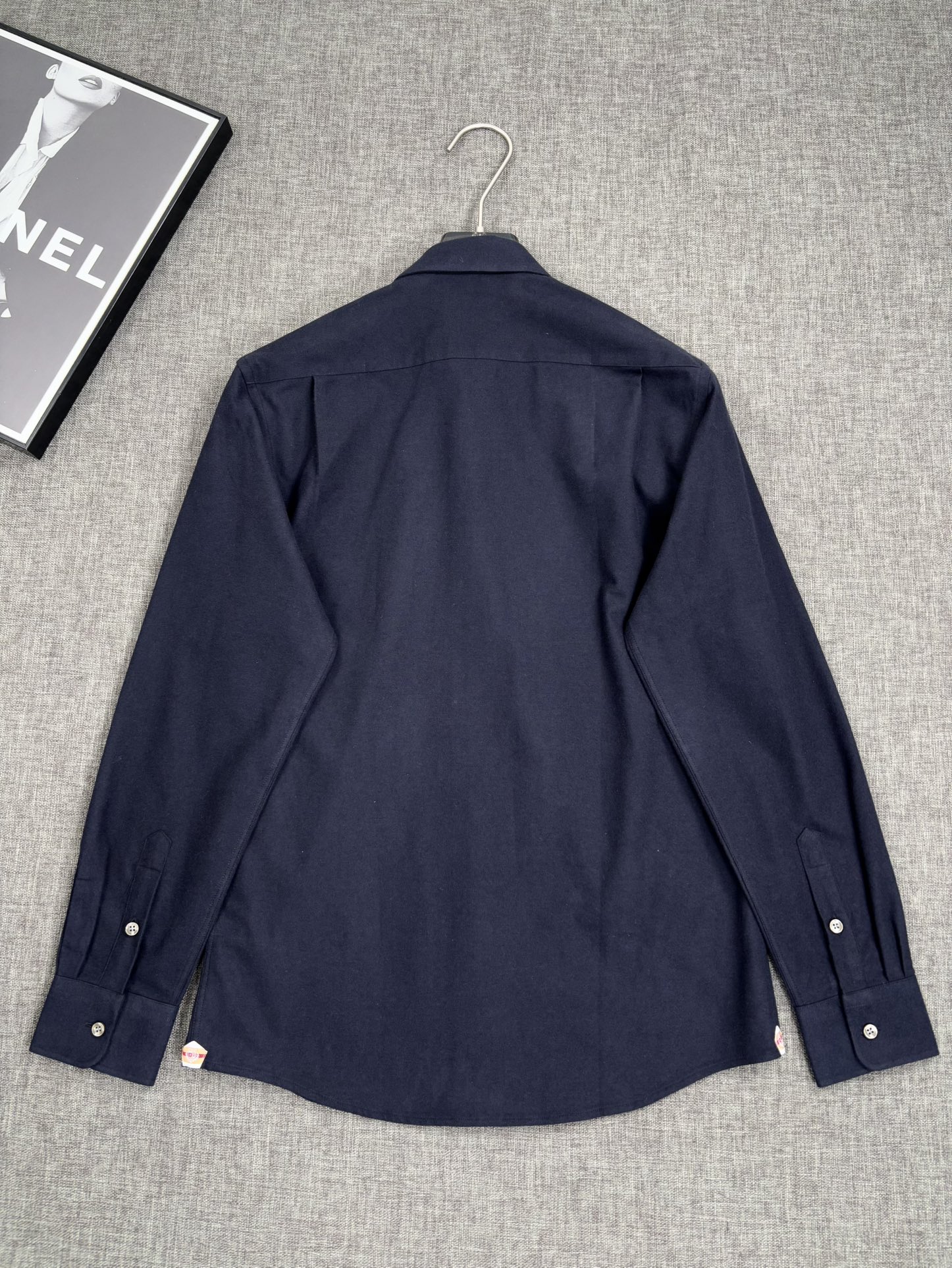 （藏蓝色～）.2025年秋冬新款lP🆕诺悠翩雅。国王的礼物系列，羊毛羊绒混纺舒适磨毛衬衫，商务绅士通勤款