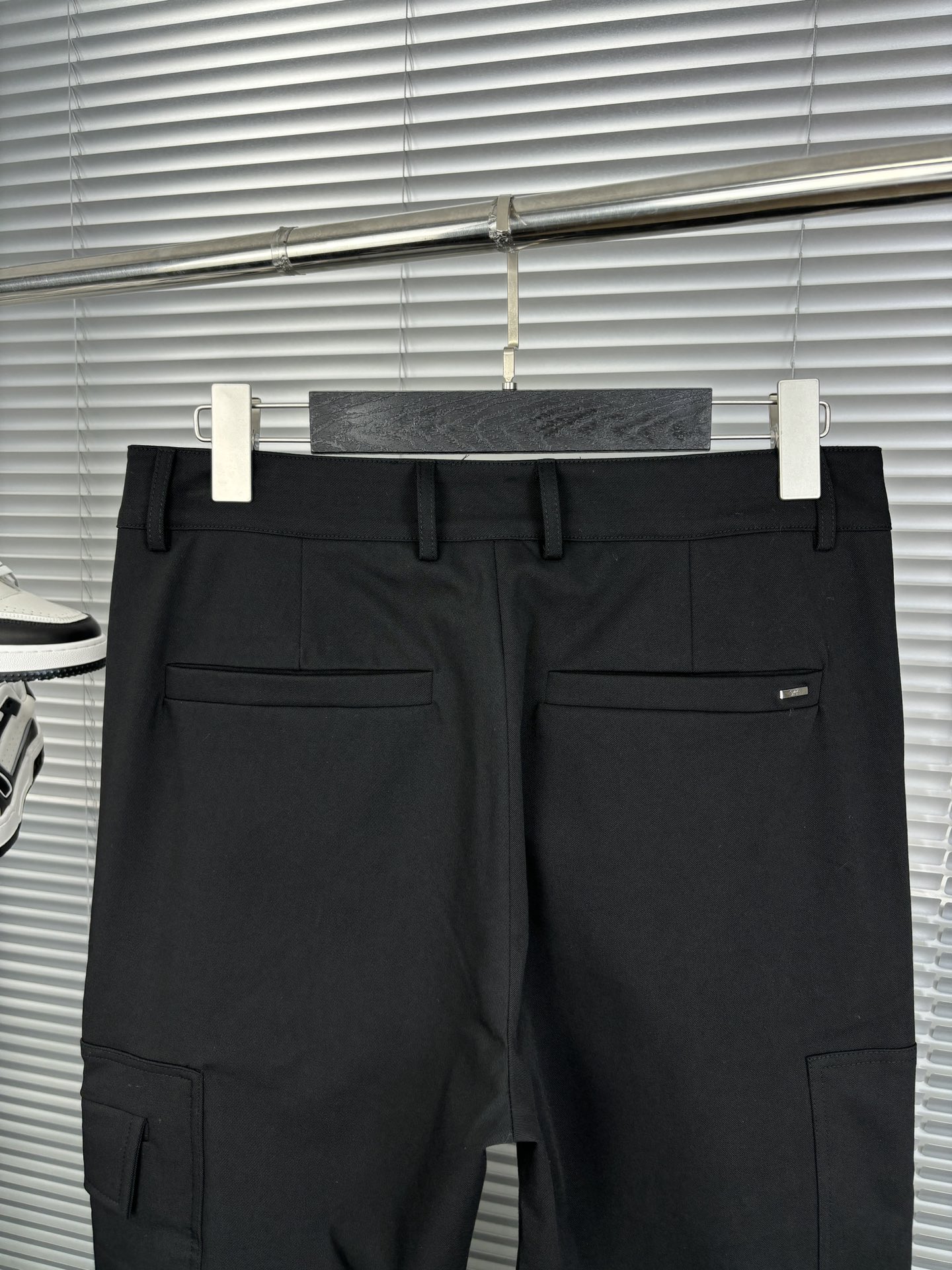 新款休闲透气休闲裤！重磅定制面料裤子面料扎实上身挺括有型做工极其考究，不挑人百搭款最高规格，时尚个性的设