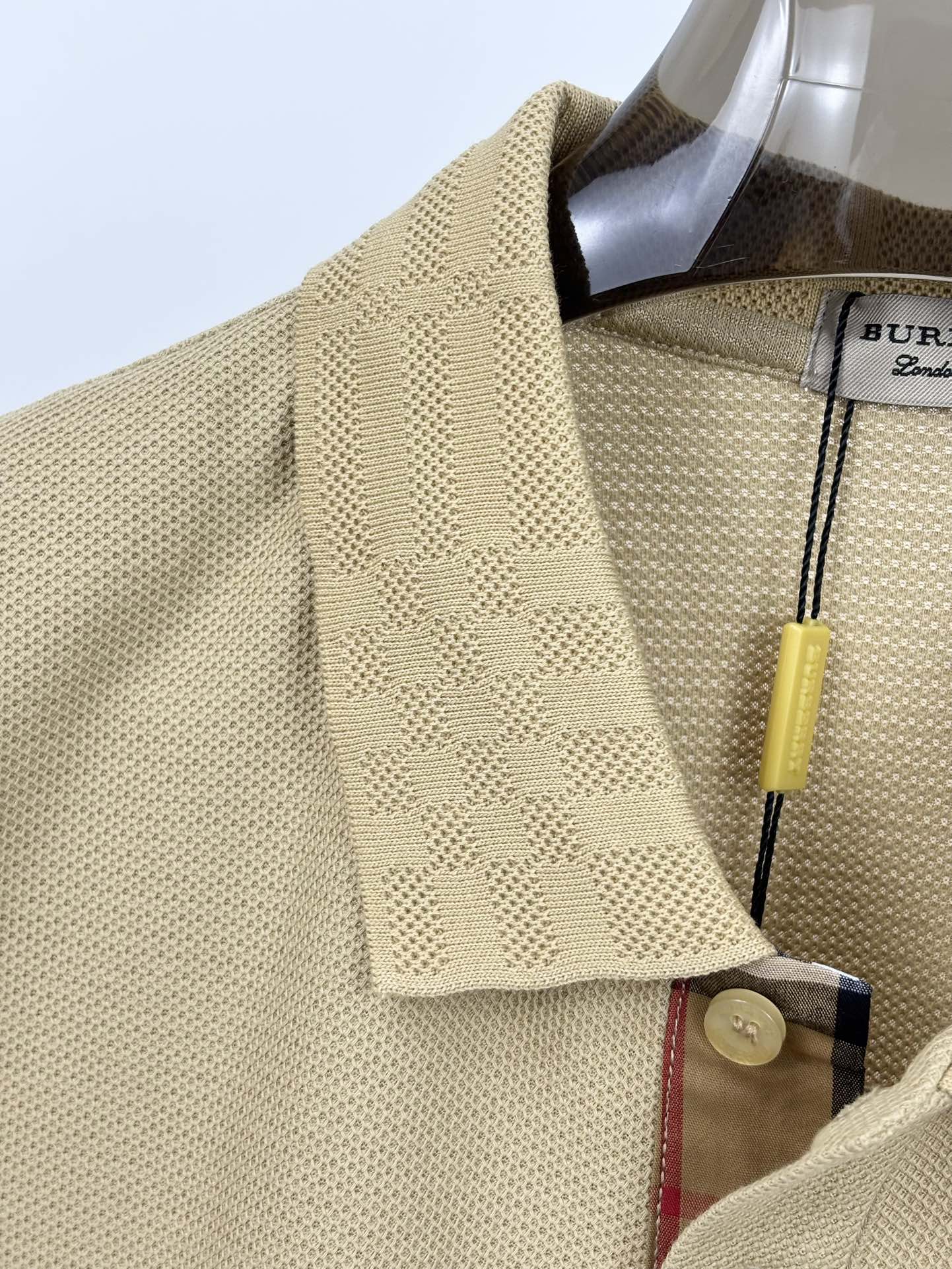 “2025 Spring Men’s Polo Shorts: Luxurious, Comfortable, and Stylish Design” - 图片 8