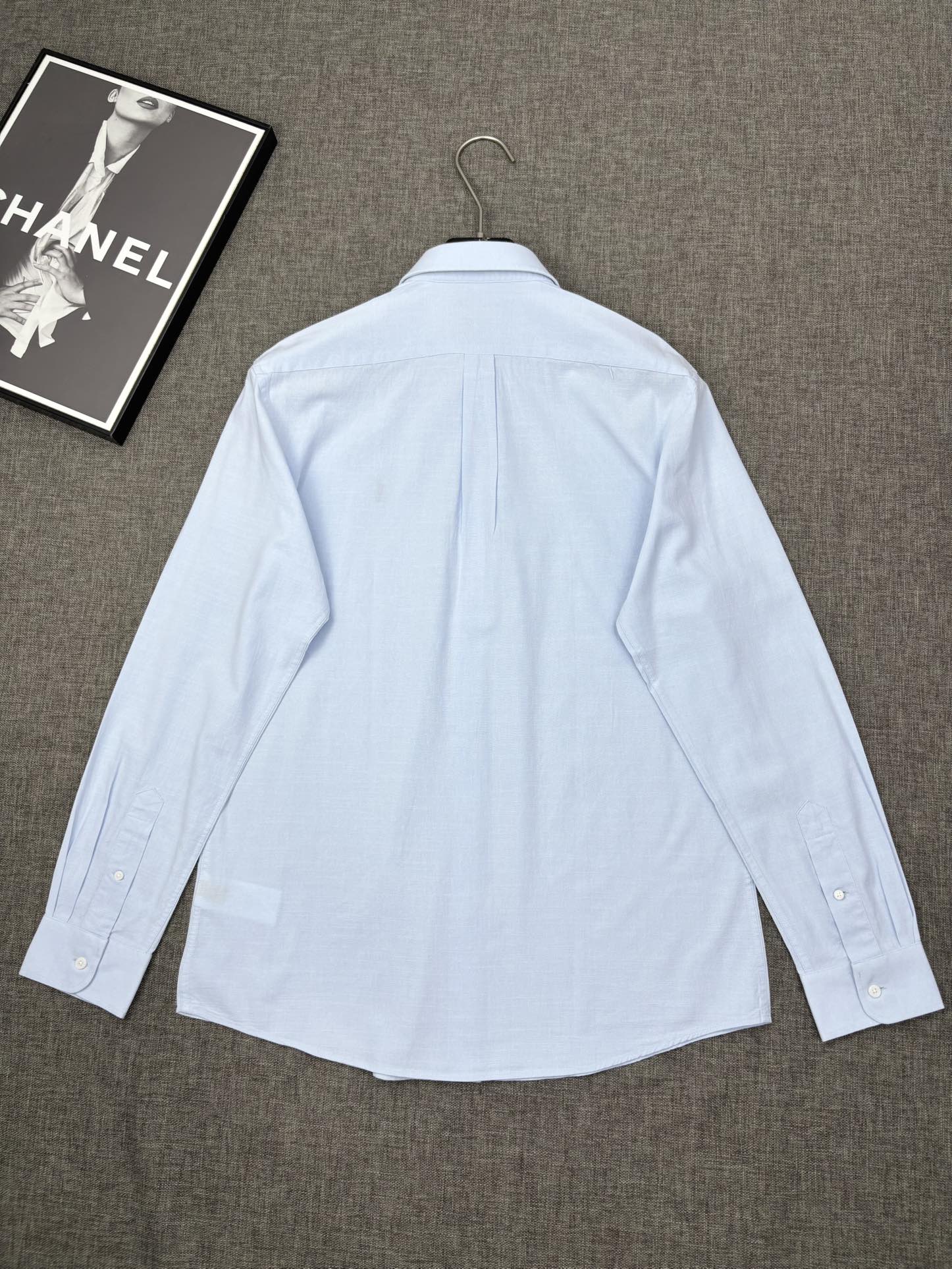 Classic Cotton Sleeves Shirt: Comfortable, High-Quality, Family Aesthetic, Green, Top-Notch Fabric, Precise Details - 图片 4