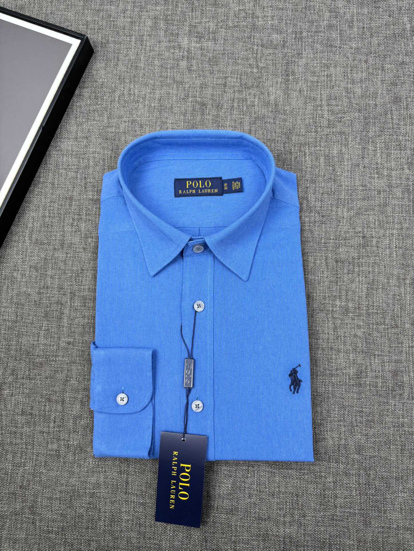 High-Quality Cotton Shorts Shirt for Men by Trading Company: Classic, Comfortable, and Timeless!