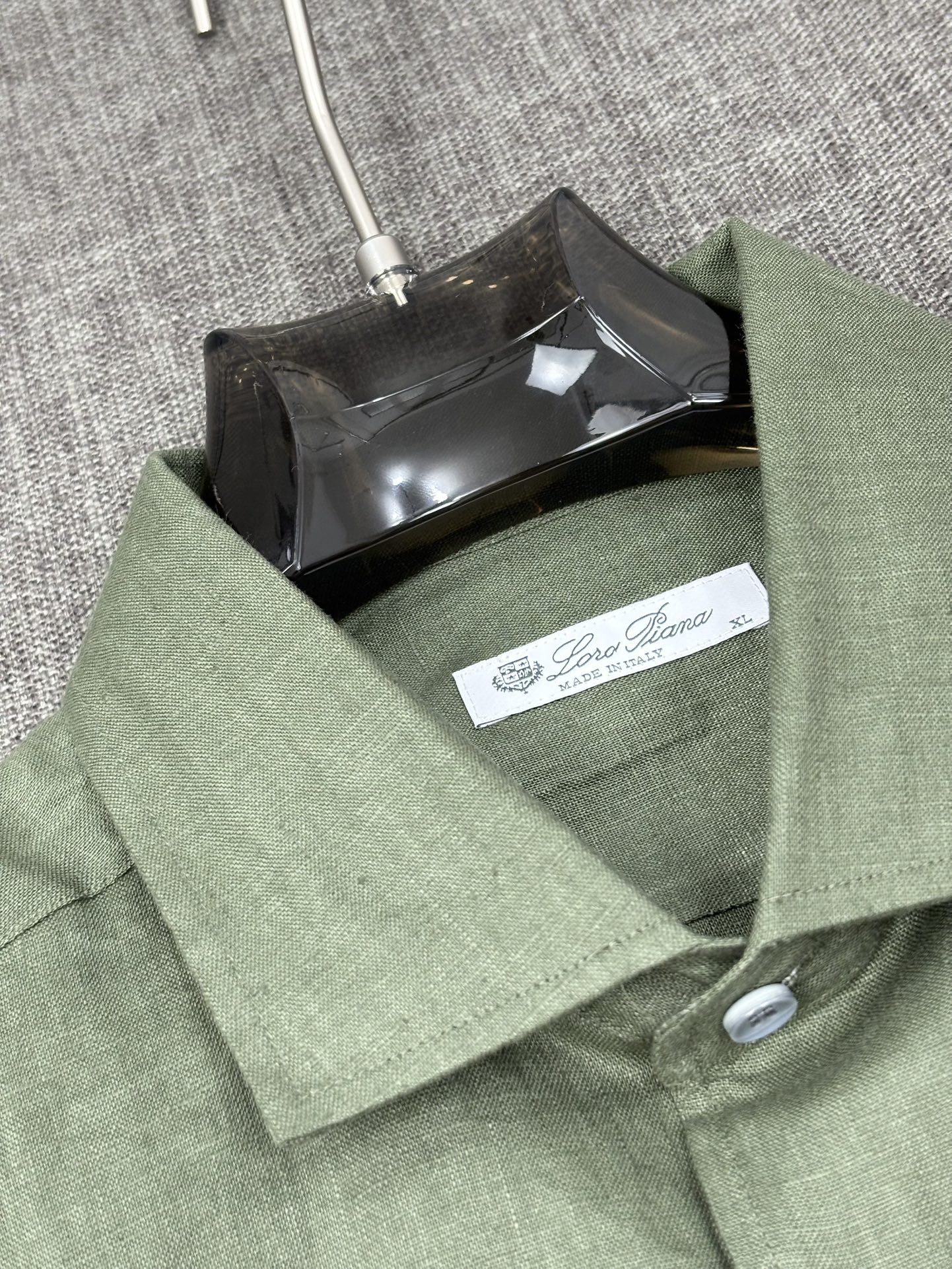 2026史诗级别的亚麻衬衫，Loro Piana独家巨献，多色入荷。原汁原味100%亚麻面料衬衫，麻料以