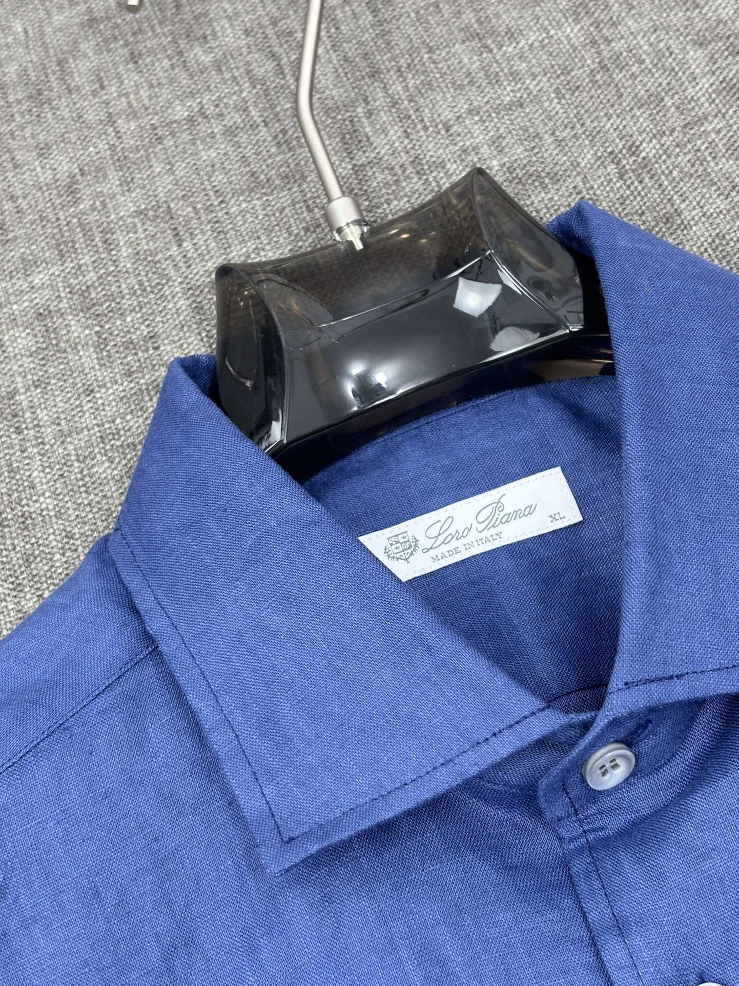 2026史诗级别的亚麻衬衫，Loro Piana独家巨献，多色入荷。原汁原味100%亚麻面料衬衫，麻料以