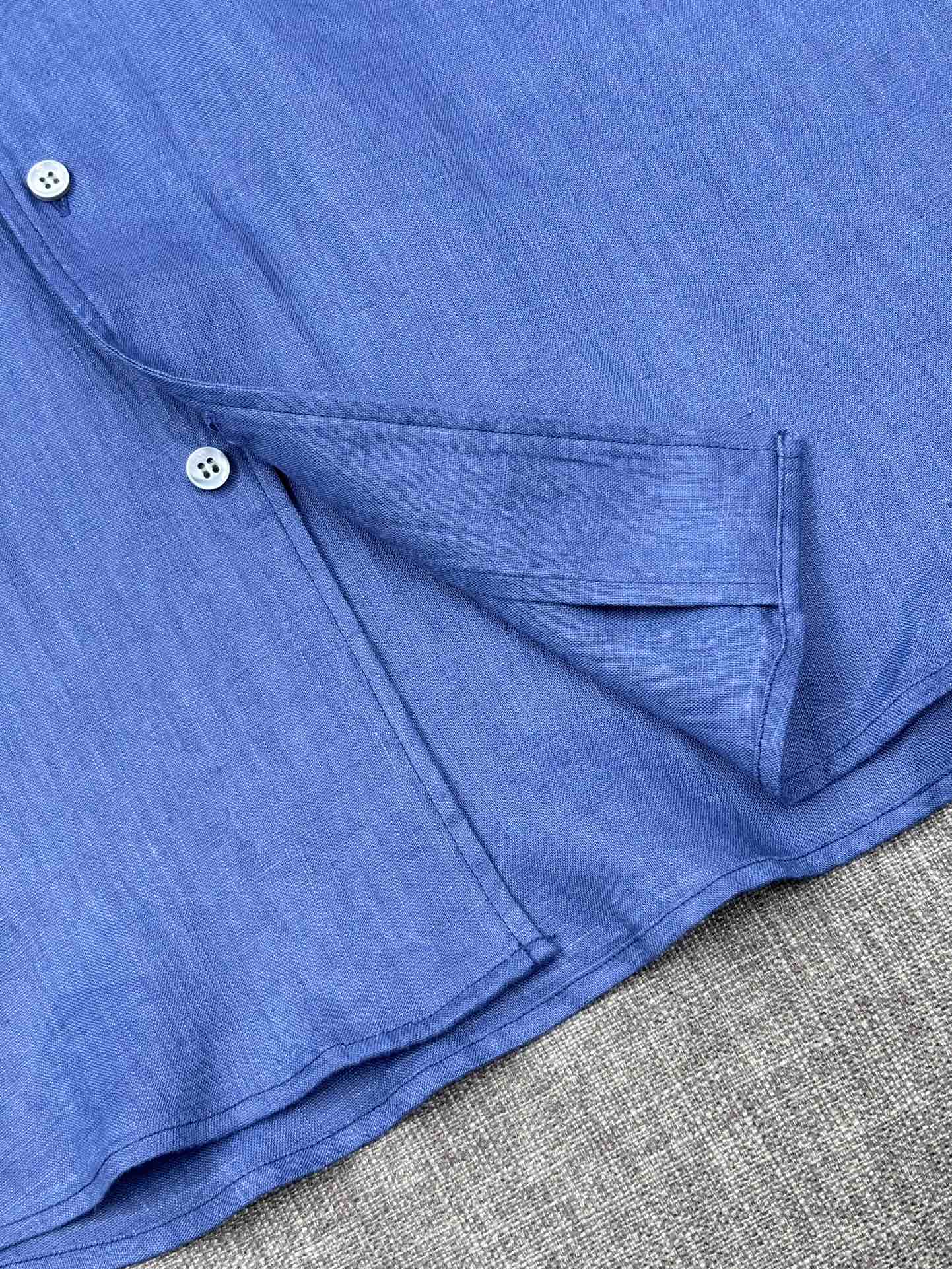 2026史诗级别的亚麻衬衫，Loro Piana独家巨献，多色入荷。原汁原味100%亚麻面料衬衫，麻料以