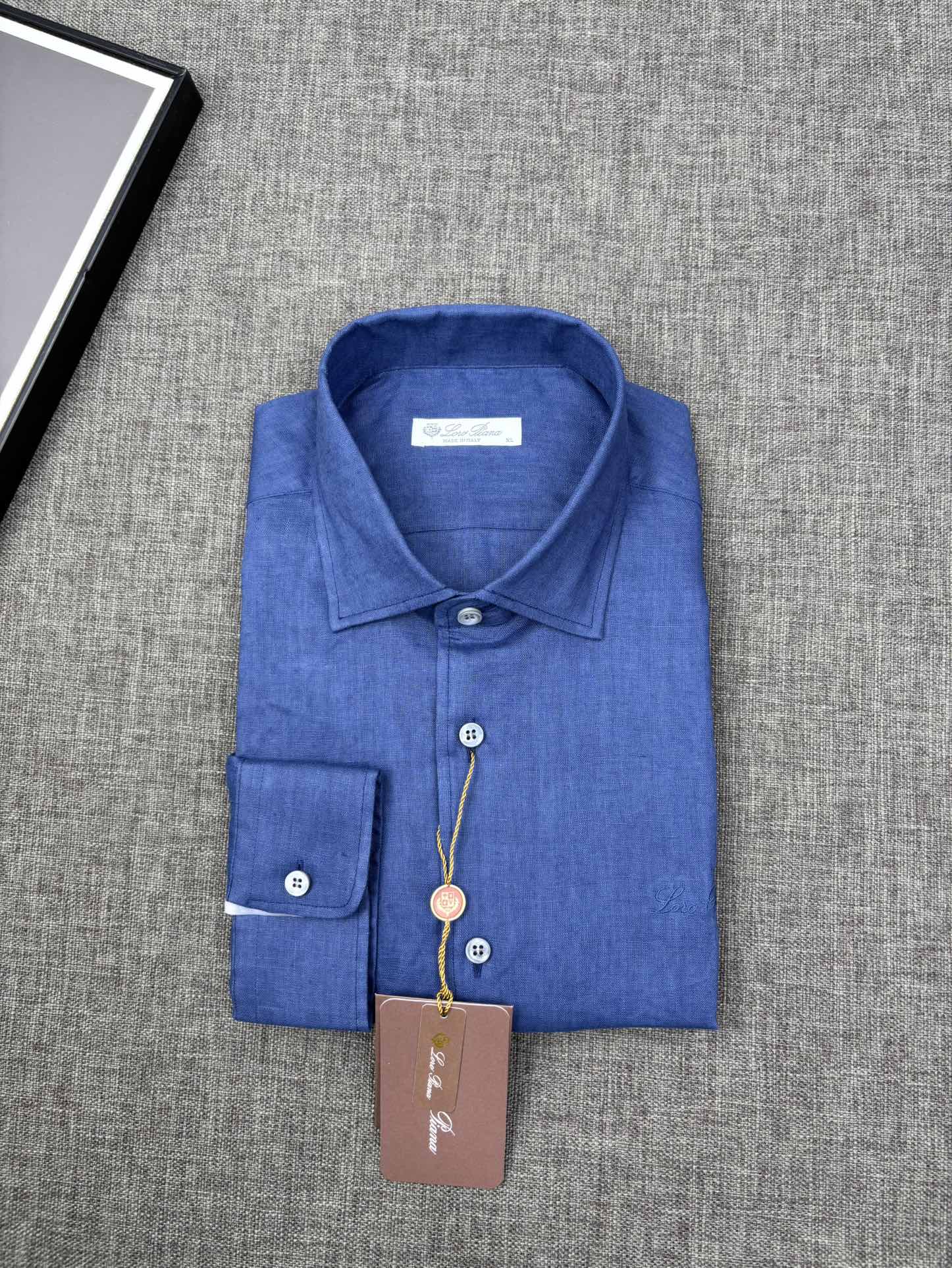 2026史诗级别的亚麻衬衫，Loro Piana独家巨献，多色入荷。原汁原味100%亚麻面料衬衫，麻料以