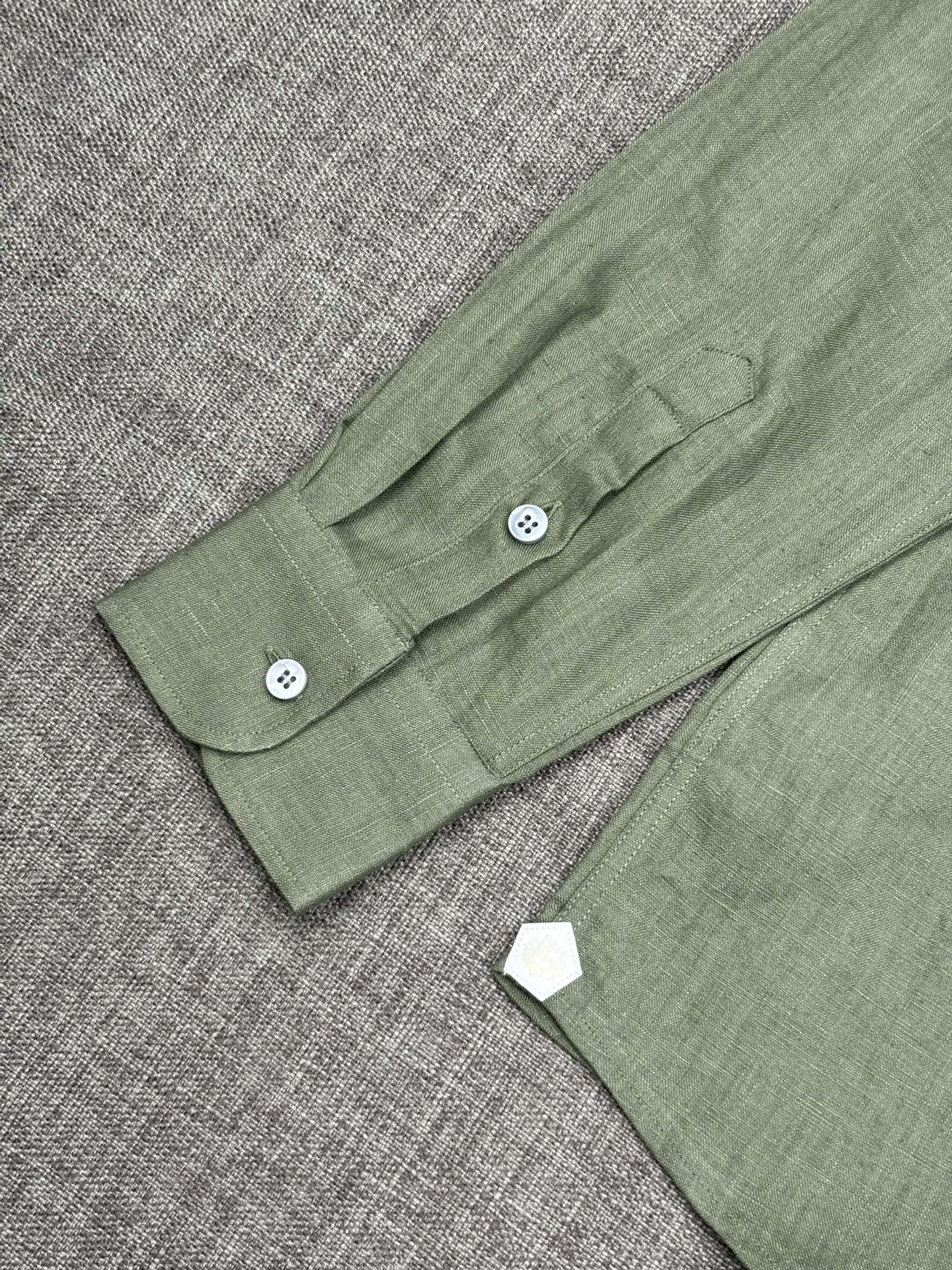 2026全新出炉。一直补单款！！！最美丽的六个色古巴领衬衫，顶🔝，一直补单！！！齐色齐码出货，Loro 