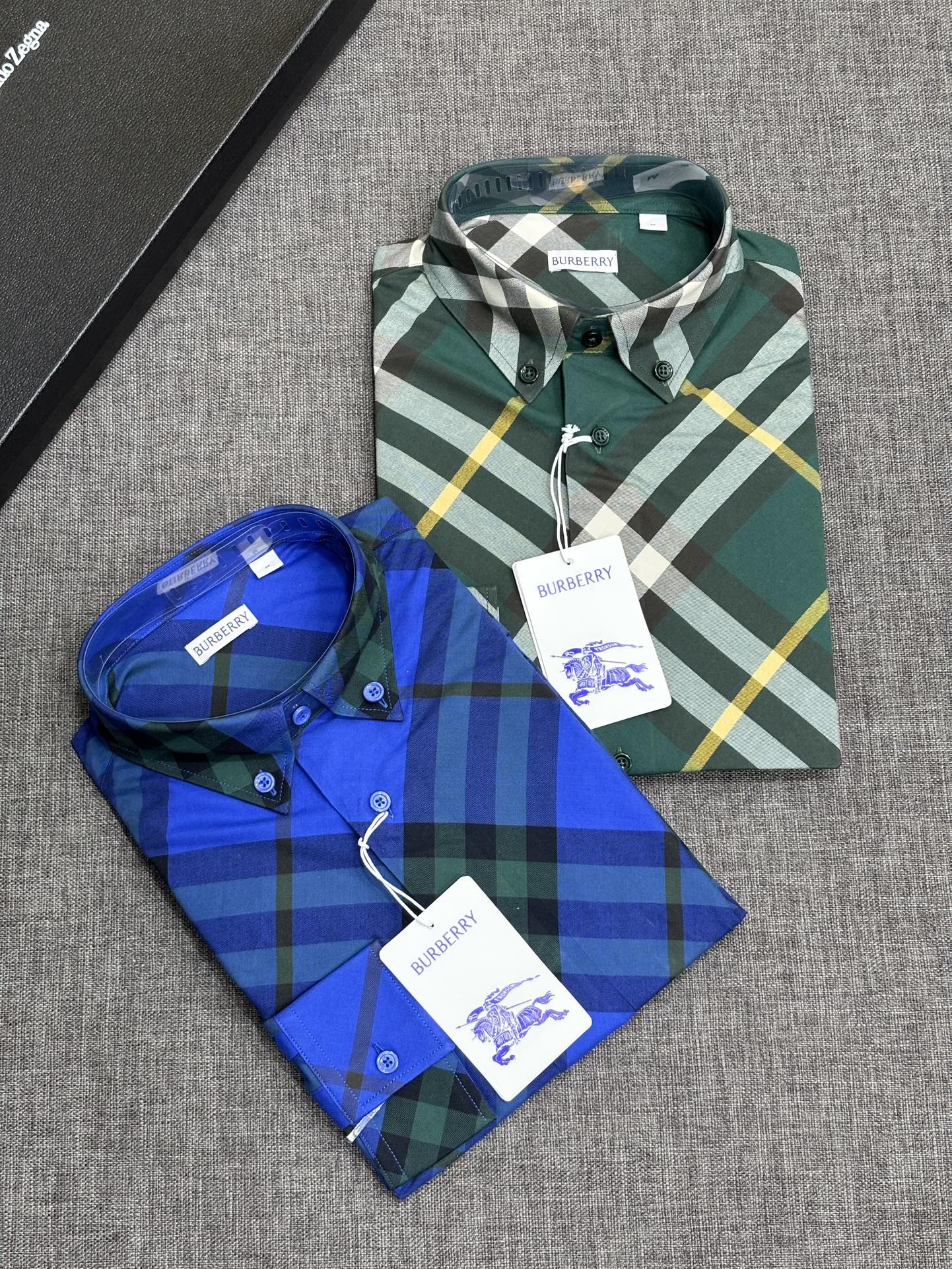 强势上新，新款不断！！！新款衬衫，高级面料高级做工，顶级品质！！！S一XXLS穿125左右m穿140左右