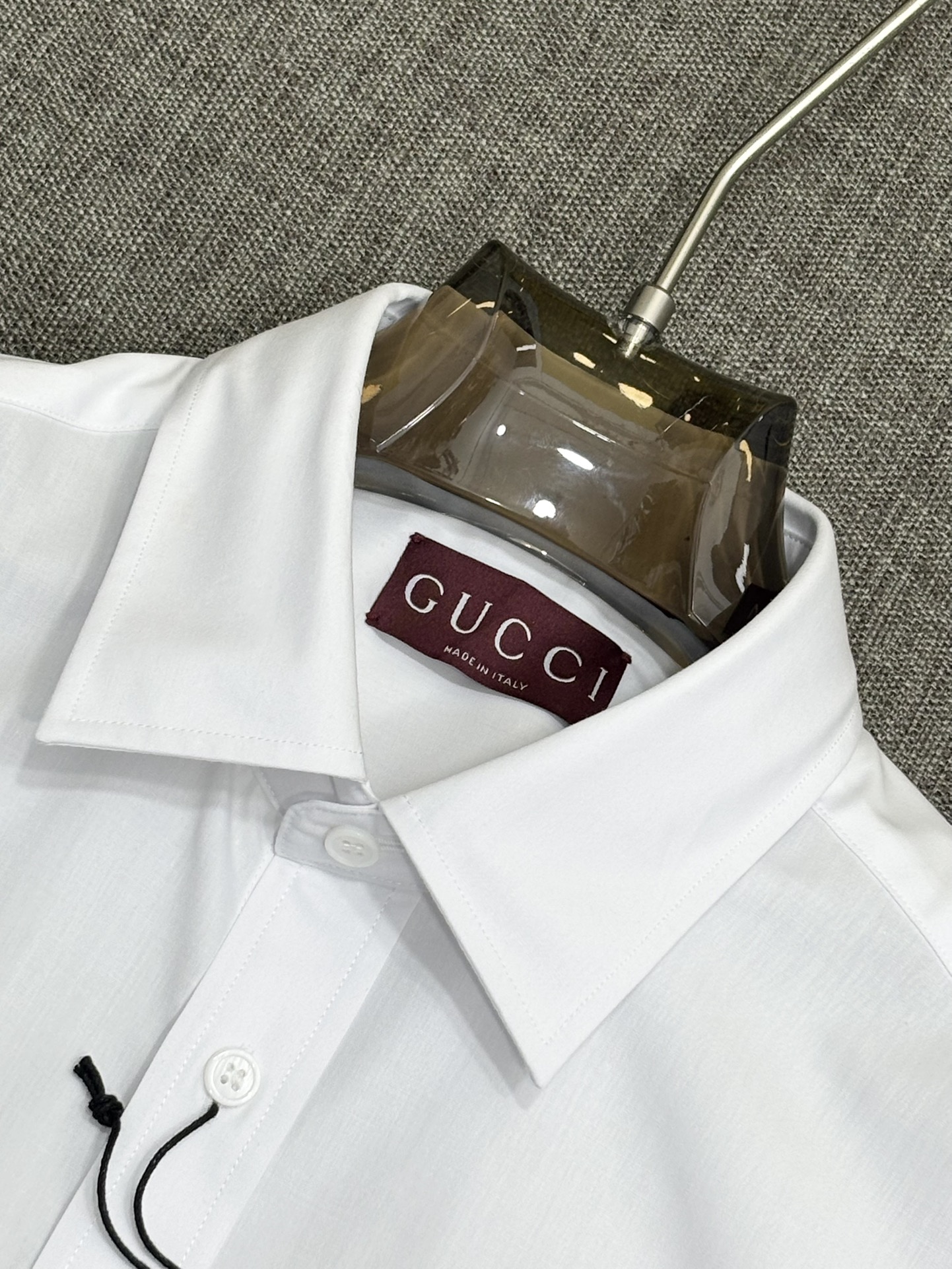 强势上新，新款不断！！！新款衬衫，高级面料高级做工，顶级品质！！！S一XXLS穿125左右m穿140左右