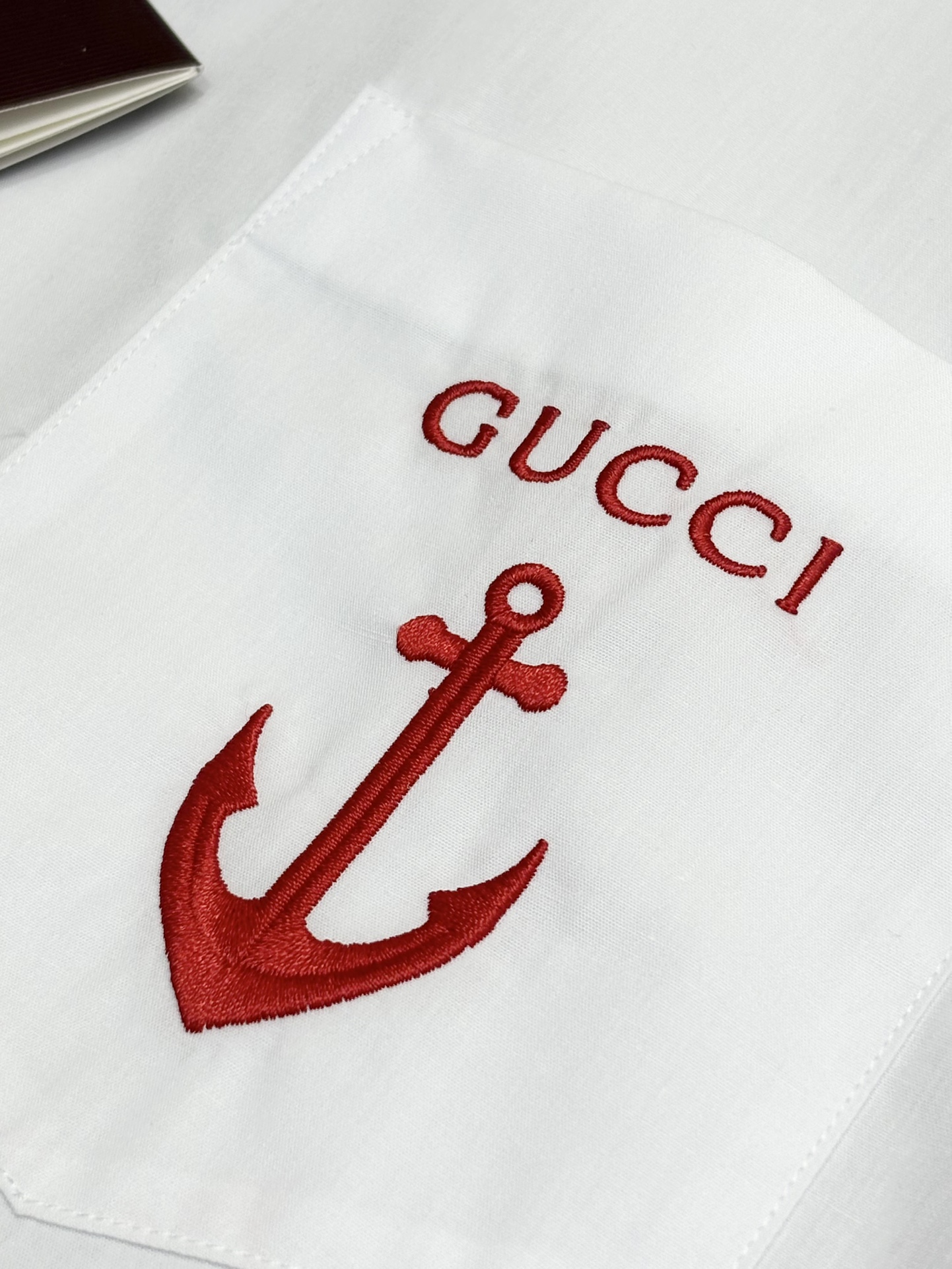 强势上新，新款不断！！！新款衬衫，高级面料高级做工，顶级品质！！！S一XXLS穿125左右m穿140左右