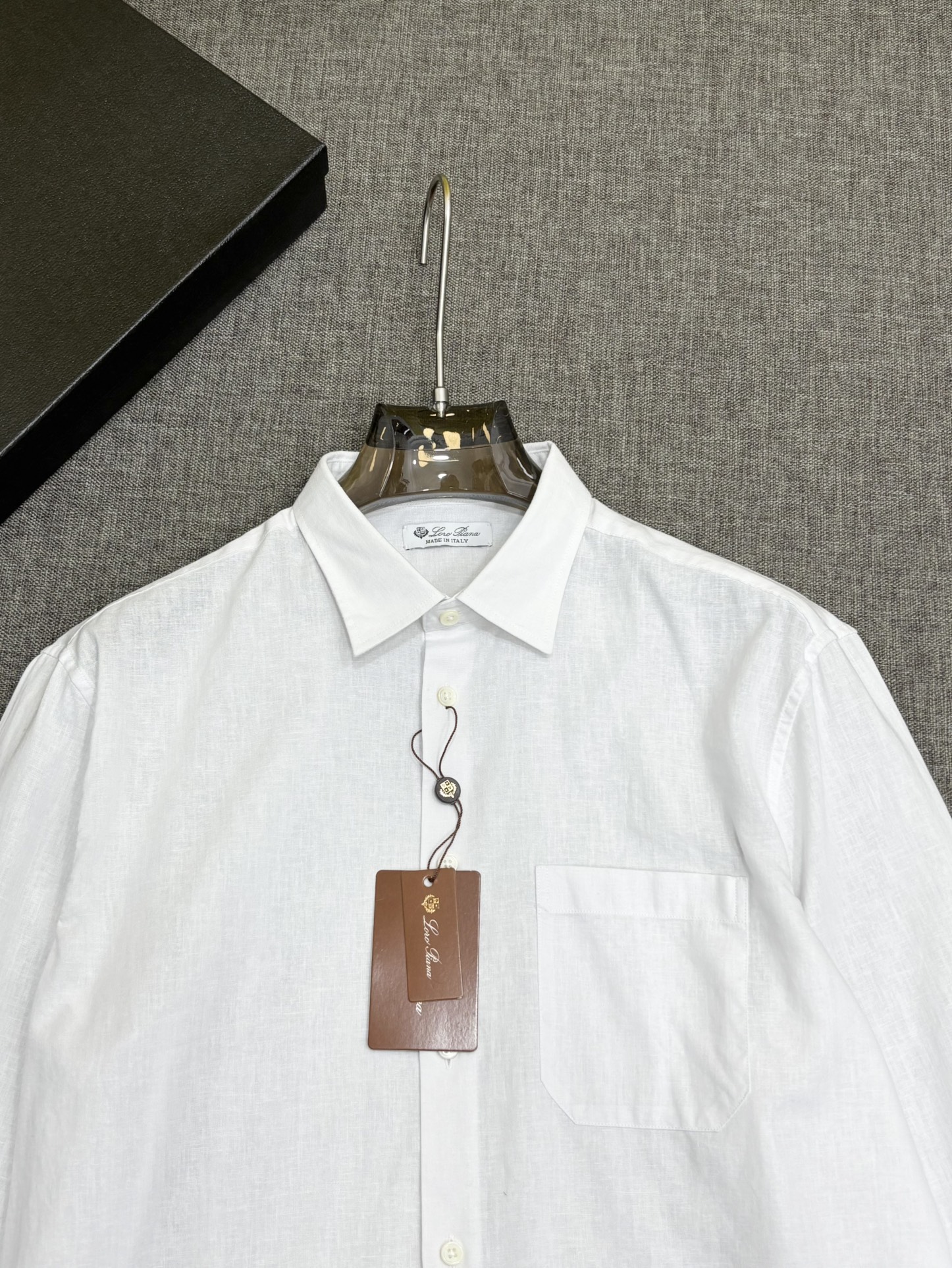 强势上新，新款不断！！！新款衬衫，高级面料高级做工，顶级品质！！！S一XXLS穿125左右m穿140左右