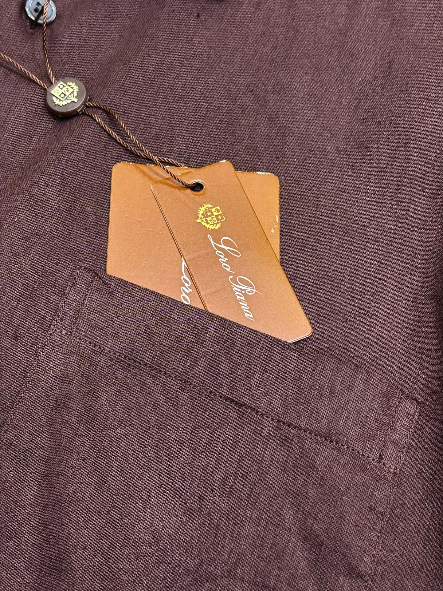 强势上新，新款不断！！！新款衬衫，高级面料高级做工，顶级品质！！！S一XXLS穿125左右m穿140左右