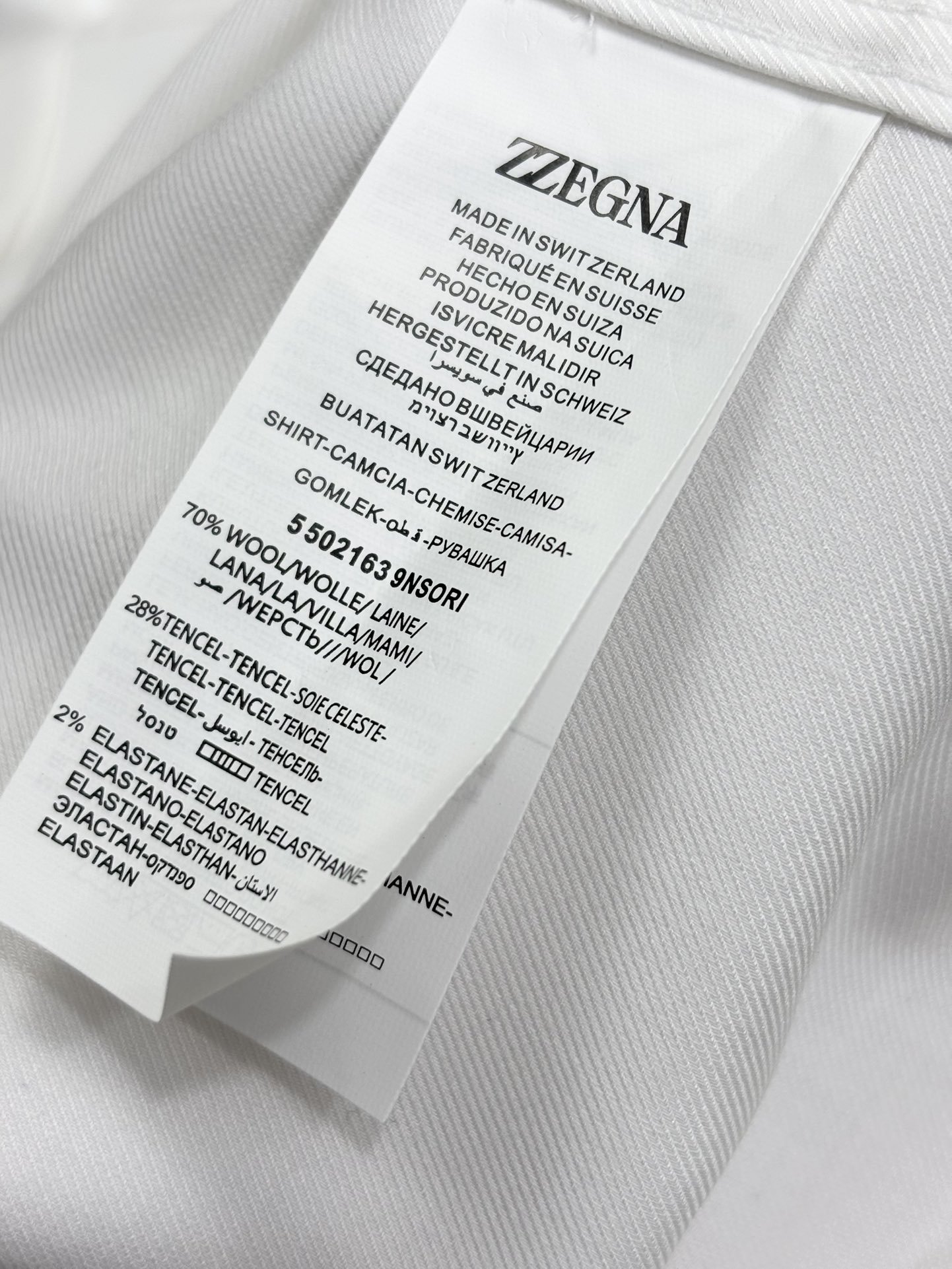 强势上新，新款不断！！！新款衬衫，高级面料高级做工，顶级品质！！！S一XXLS穿125左右m穿140左右