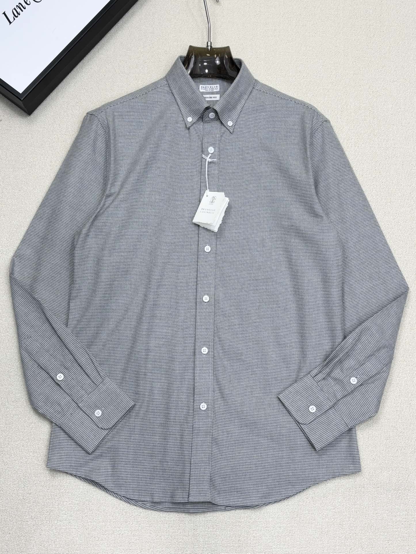 强势上新，新款不断！！！新款衬衫，高级面料高级做工，顶级品质！！！S一XXLS穿125左右m穿140左右