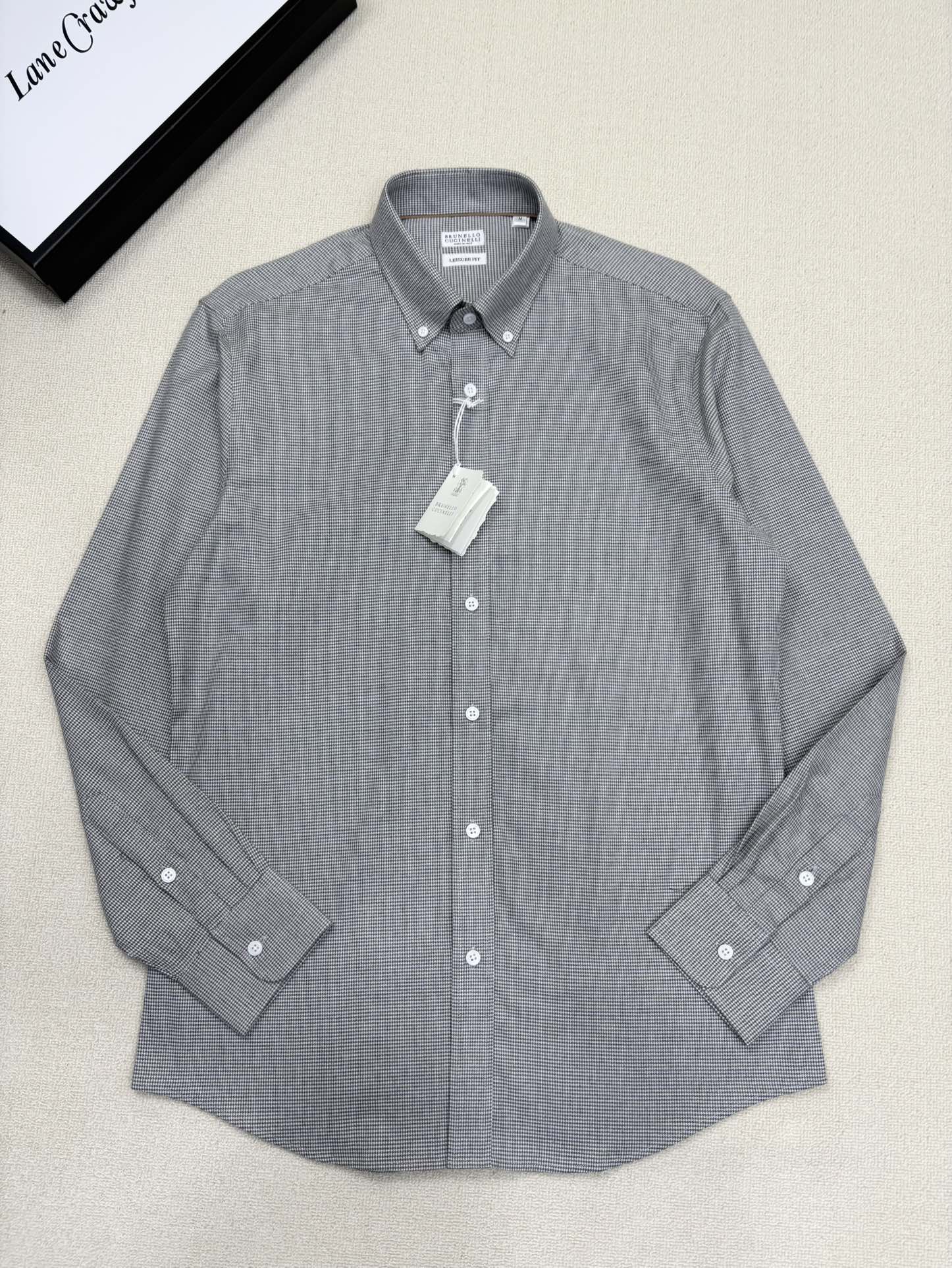 强势上新，新款不断！！！新款衬衫，高级面料高级做工，顶级品质！！！S一XXLS穿125左右m穿140左右