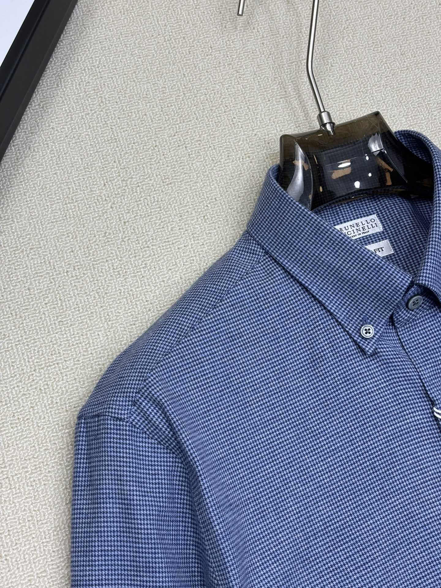 强势上新，新款不断！！！新款衬衫，高级面料高级做工，顶级品质！！！S一XXLS穿125左右m穿140左右