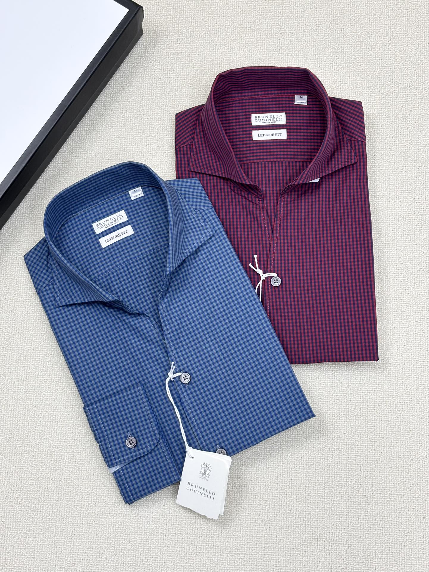 强势上新，新款不断！！！新款衬衫，高级面料高级做工，顶级品质！！！S一XXLS穿125左右m穿140左右