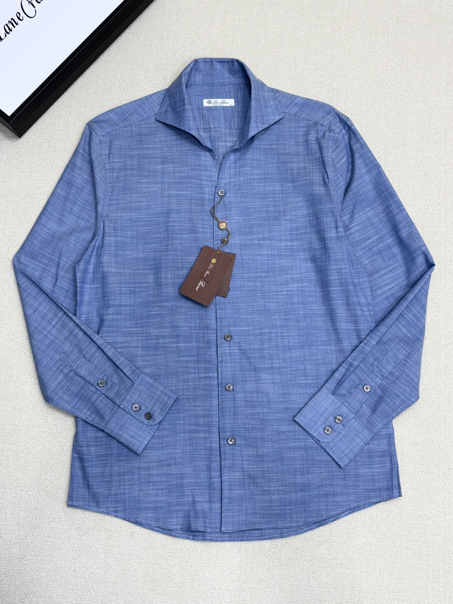 强势上新，新款不断！！！新款衬衫，高级面料高级做工，顶级品质！！！S一XXLS穿125左右m穿140左右