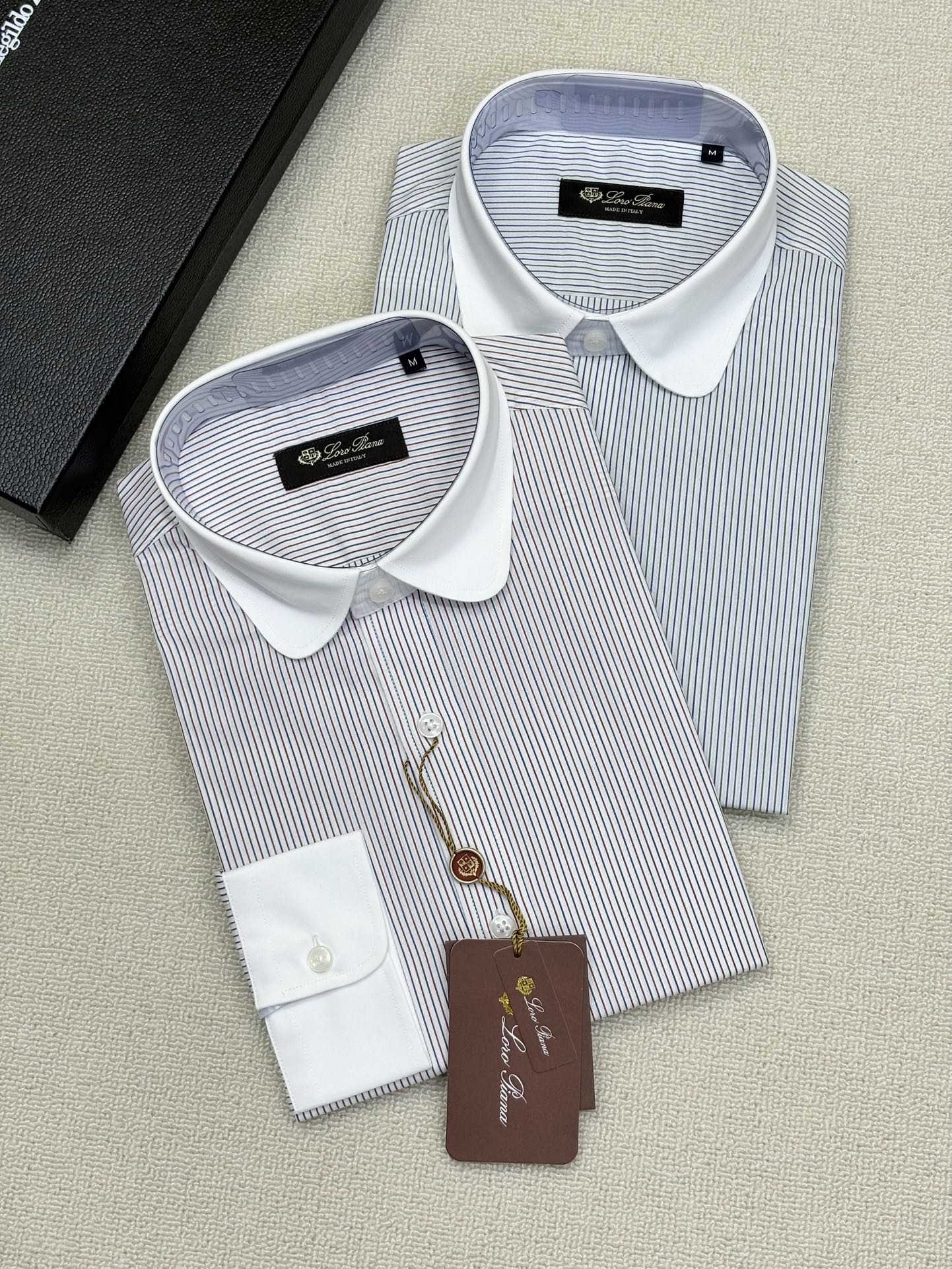 强势上新，新款不断！！！新款衬衫，高级面料高级做工，顶级品质！！！S一XXLS穿125左右m穿140左右