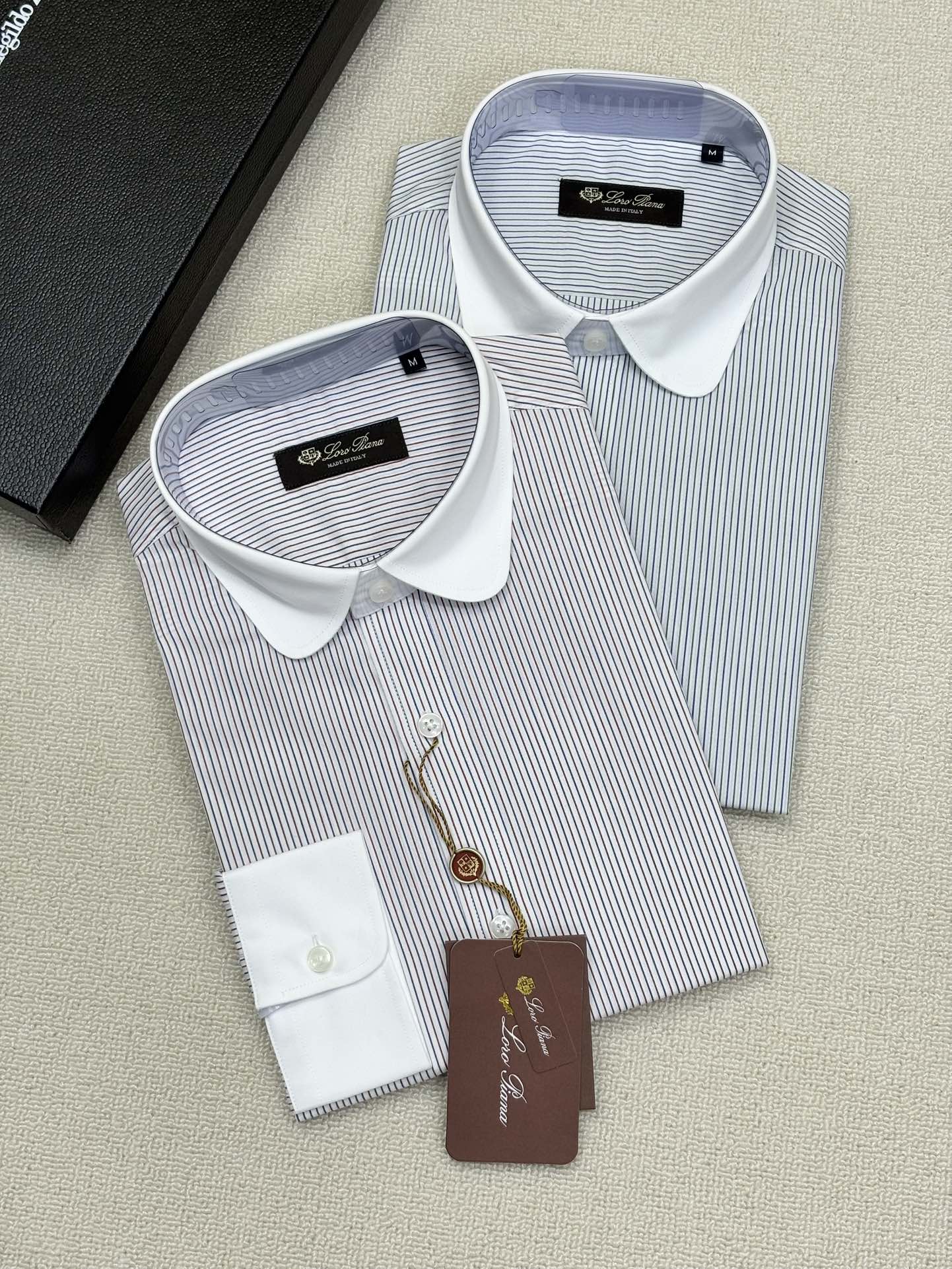 强势上新，新款不断！！！新款衬衫，高级面料高级做工，顶级品质！！！S一XXLS穿125左右m穿140左右