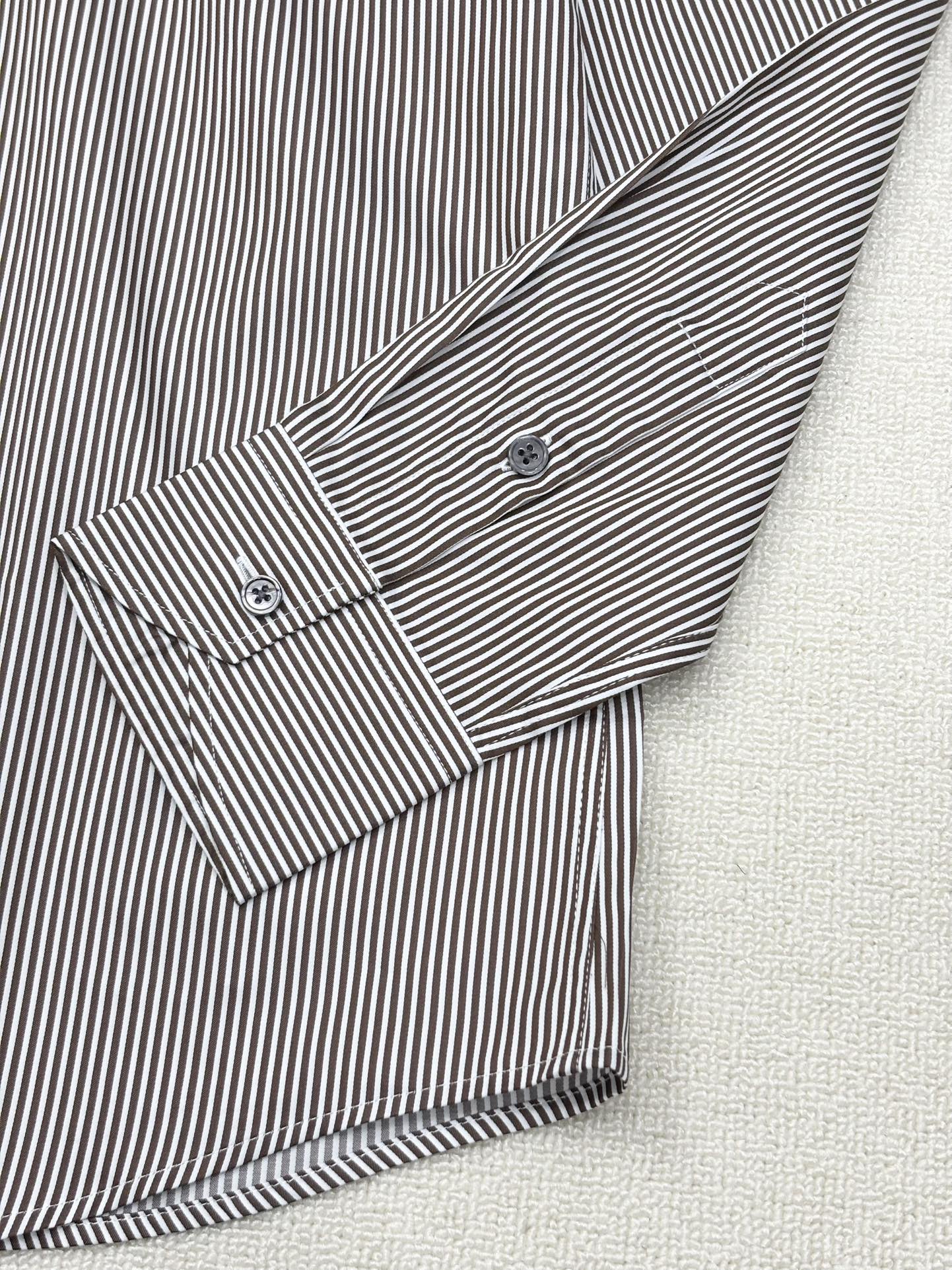 强势上新，新款不断！！！新款衬衫，高级面料高级做工，顶级品质！！！S一XXLS穿125左右m穿140左右