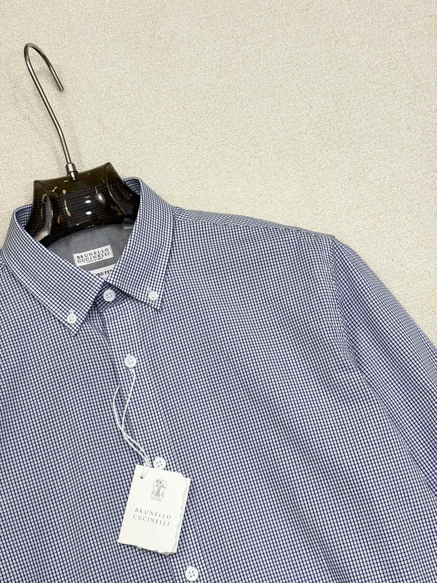 强势上新，新款不断！！！新款衬衫，高级面料高级做工，顶级品质！！！S一XXLS穿125左右m穿140左右